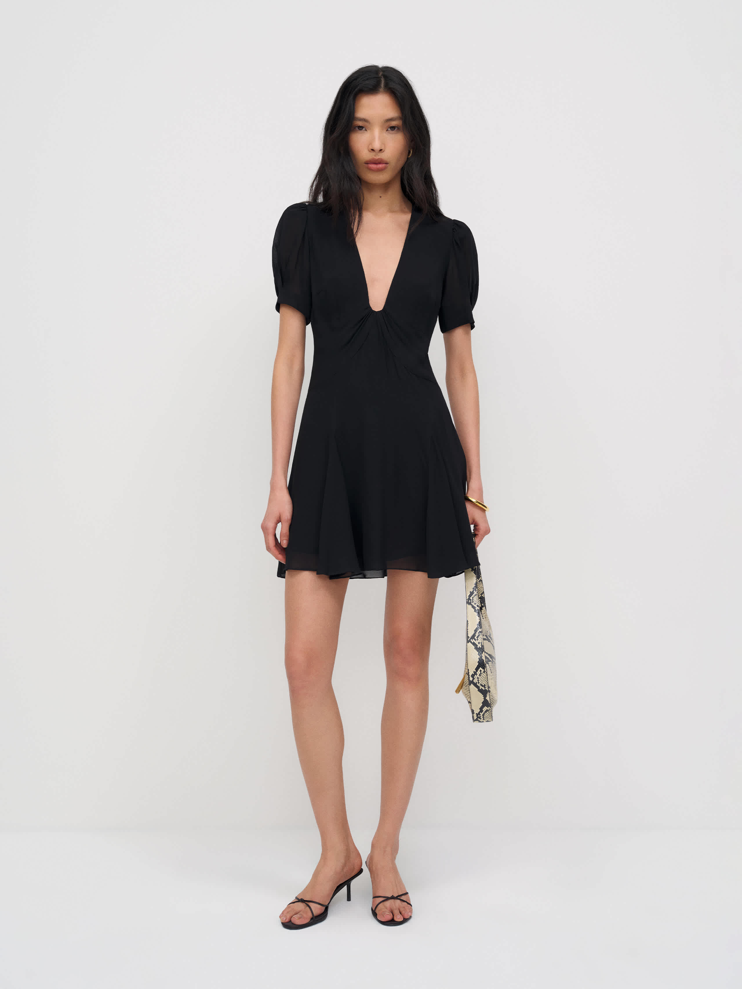 Akaia Dress