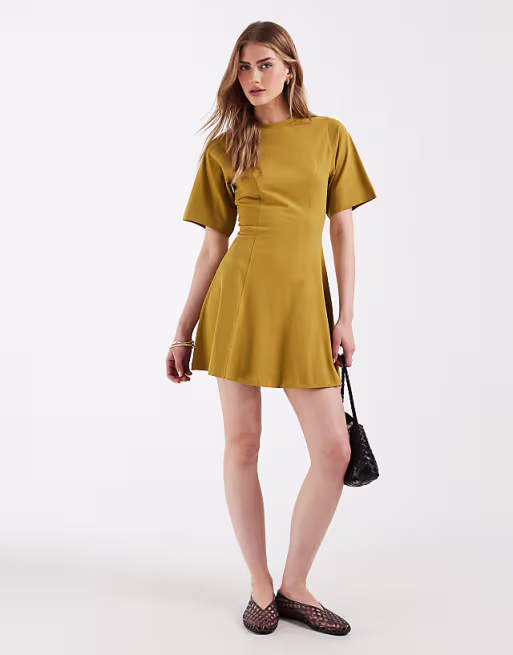 cinched seam detailing mini dress in olive