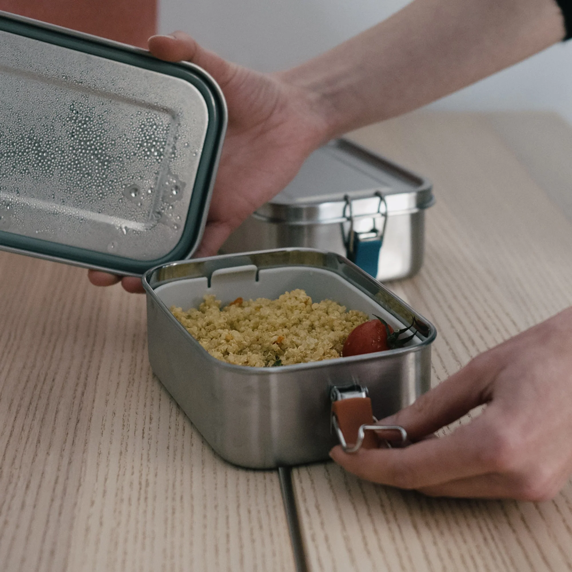 Vogeelle Stainless Steel Lunch Box with heat safe insert - Terracotta