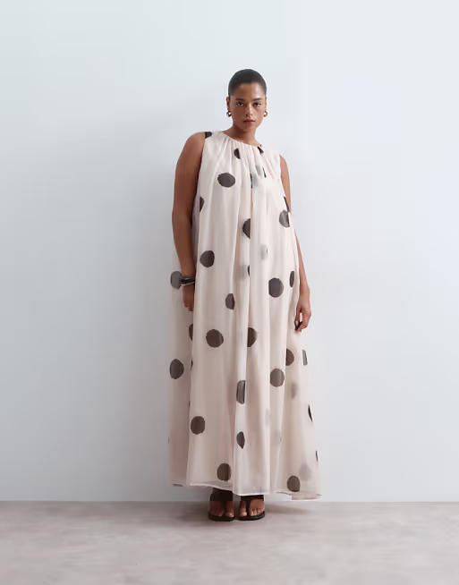 ARRANGE Curve gathered drape maxi dress in mono spot print