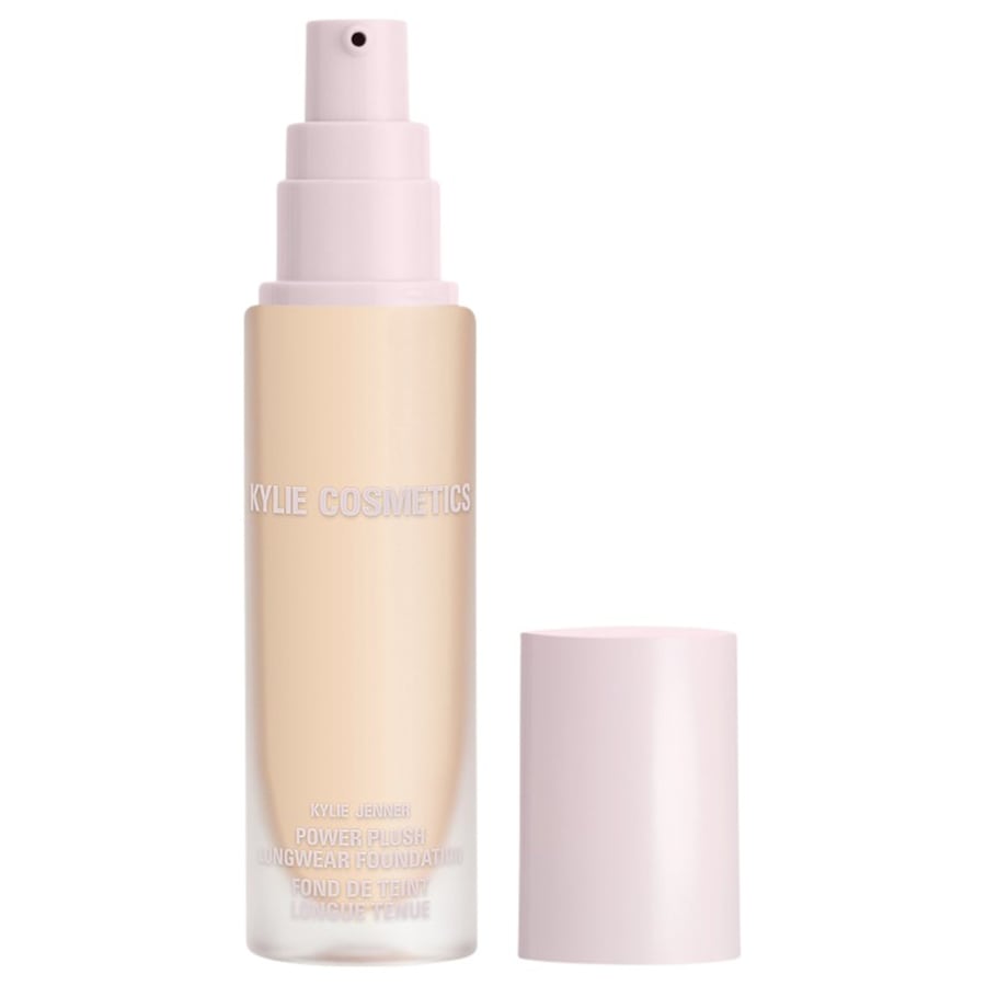 Kylie Jenner Cosmetics Fundacja Power Plush Longwear Foundation