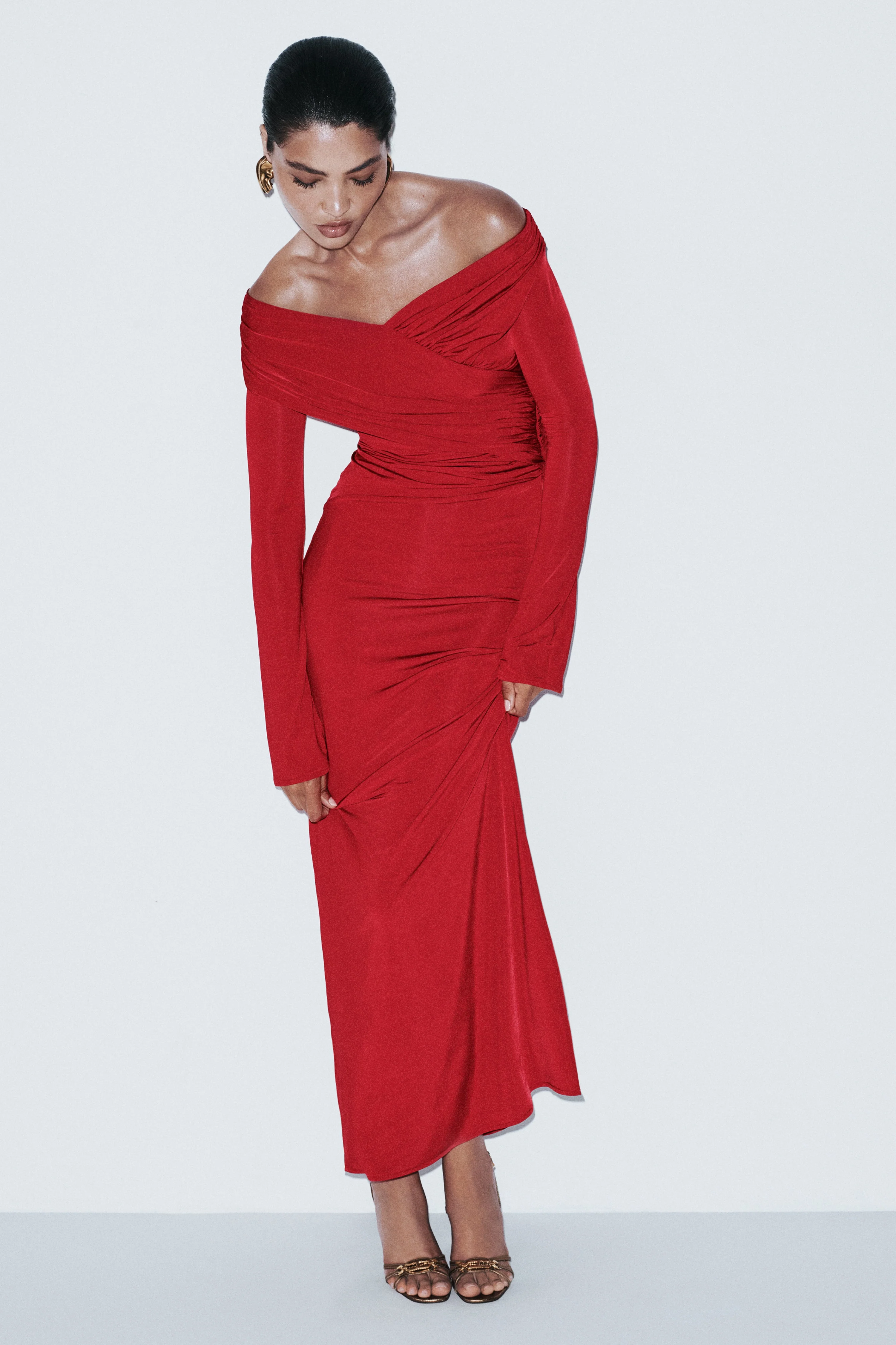 Therese-Off-Shoulder-Ruched-Maxi-Dress-Red
