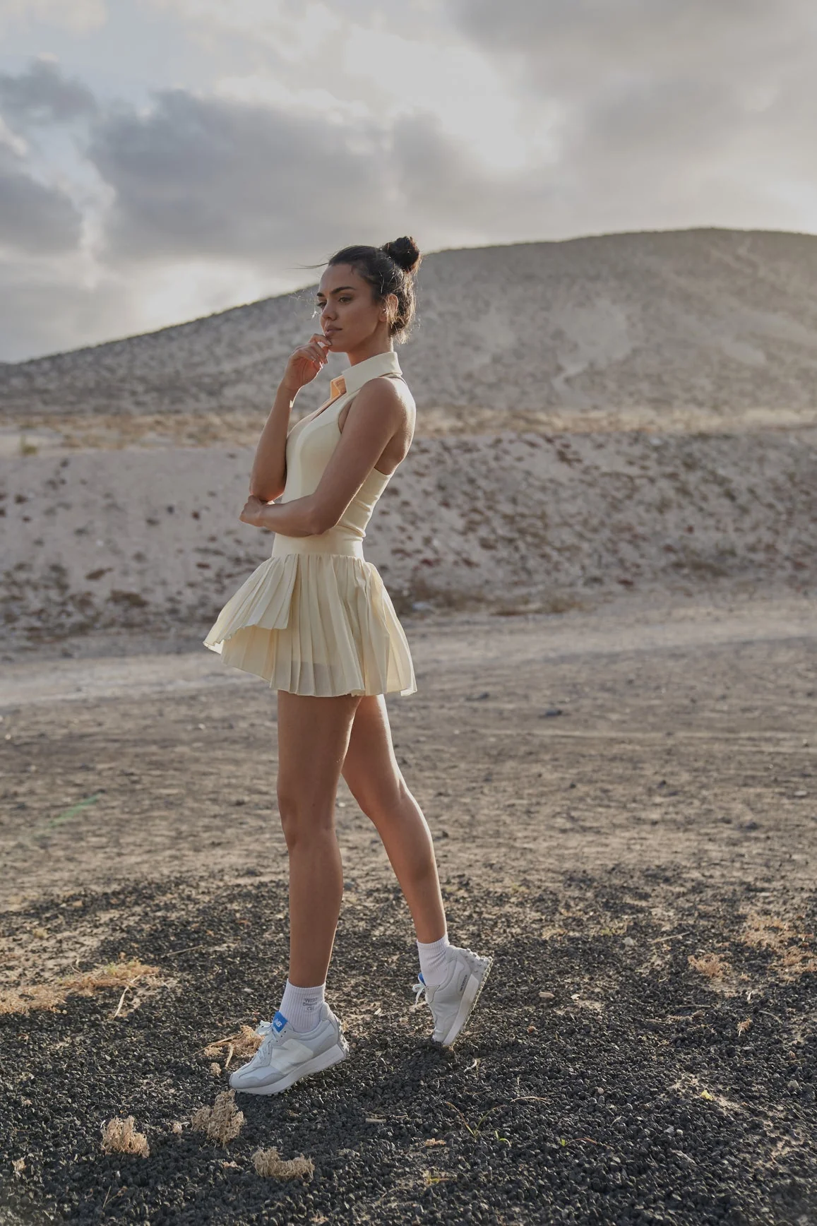 Sleeveless Polo Tank Top & WISKII Pleated Skirts