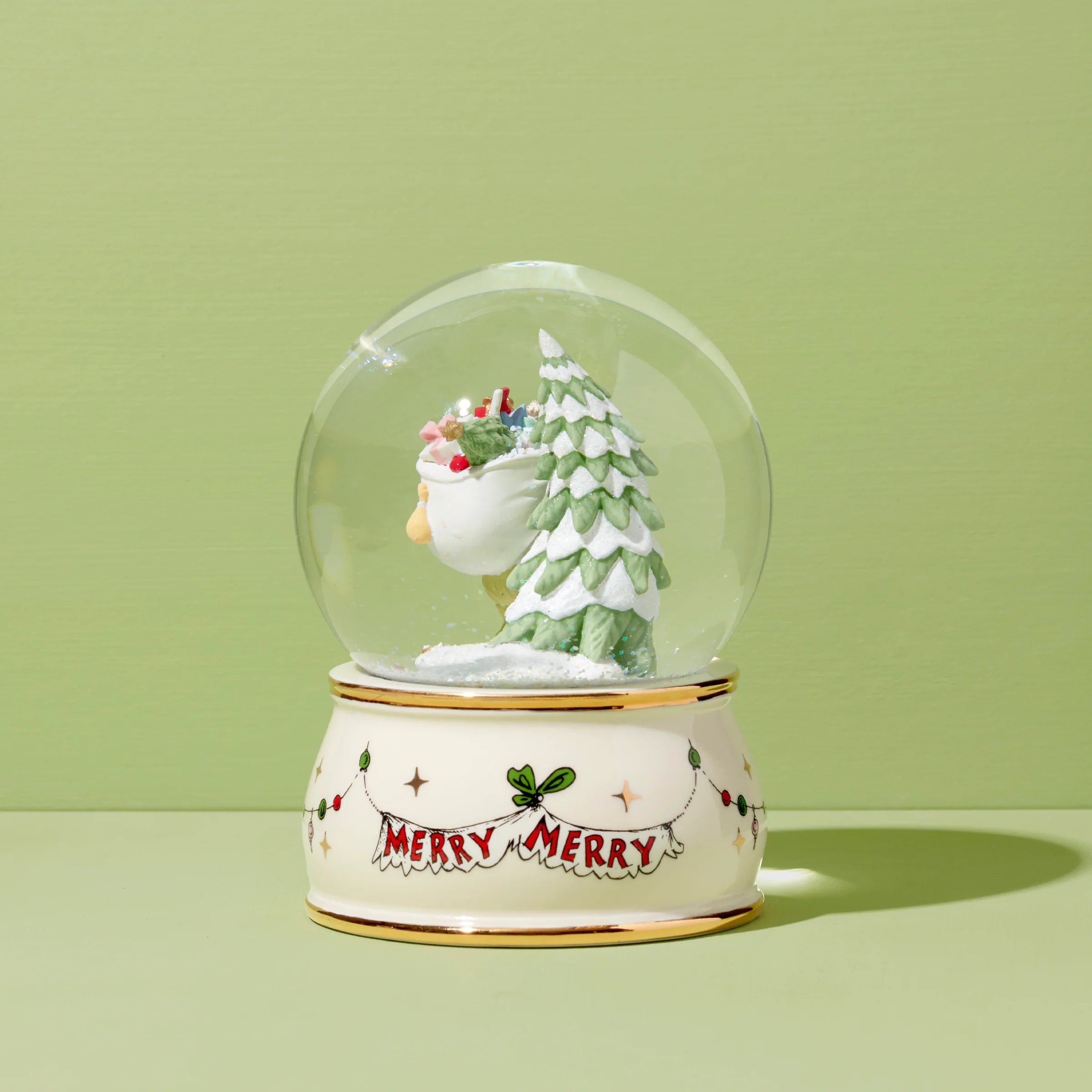 The Grinch Snow Globe