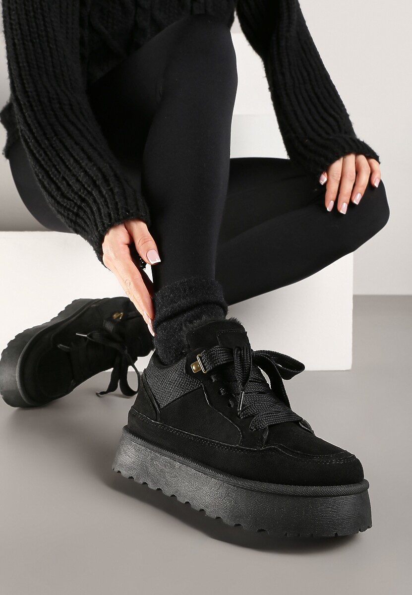 Czarne Sneakersy na Platformie ze Sznurowaniem Ozdobione Futerkiem Vaivelle