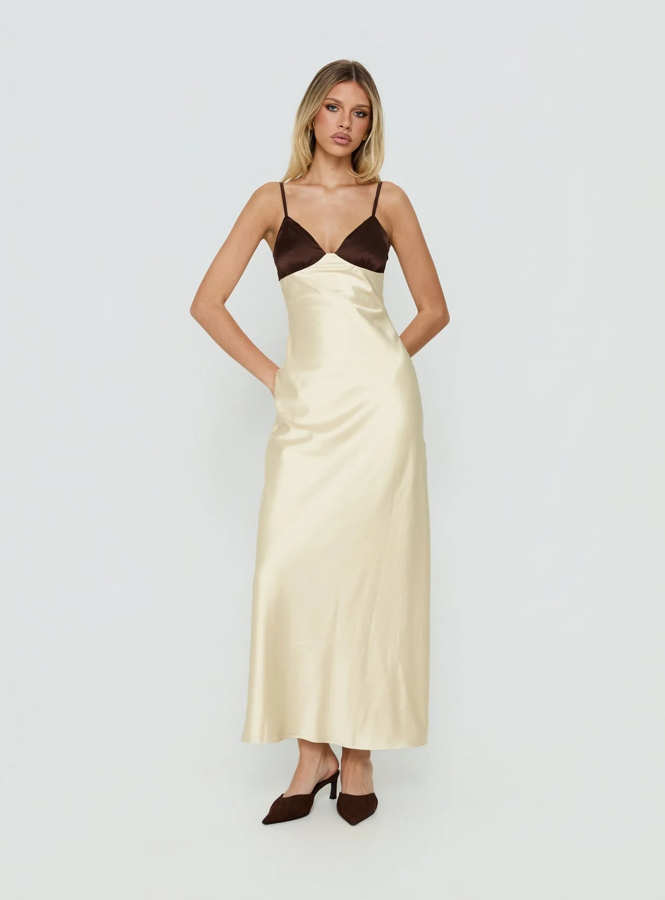 Odyessa V Neck Maxi Dress Brown / Yellow