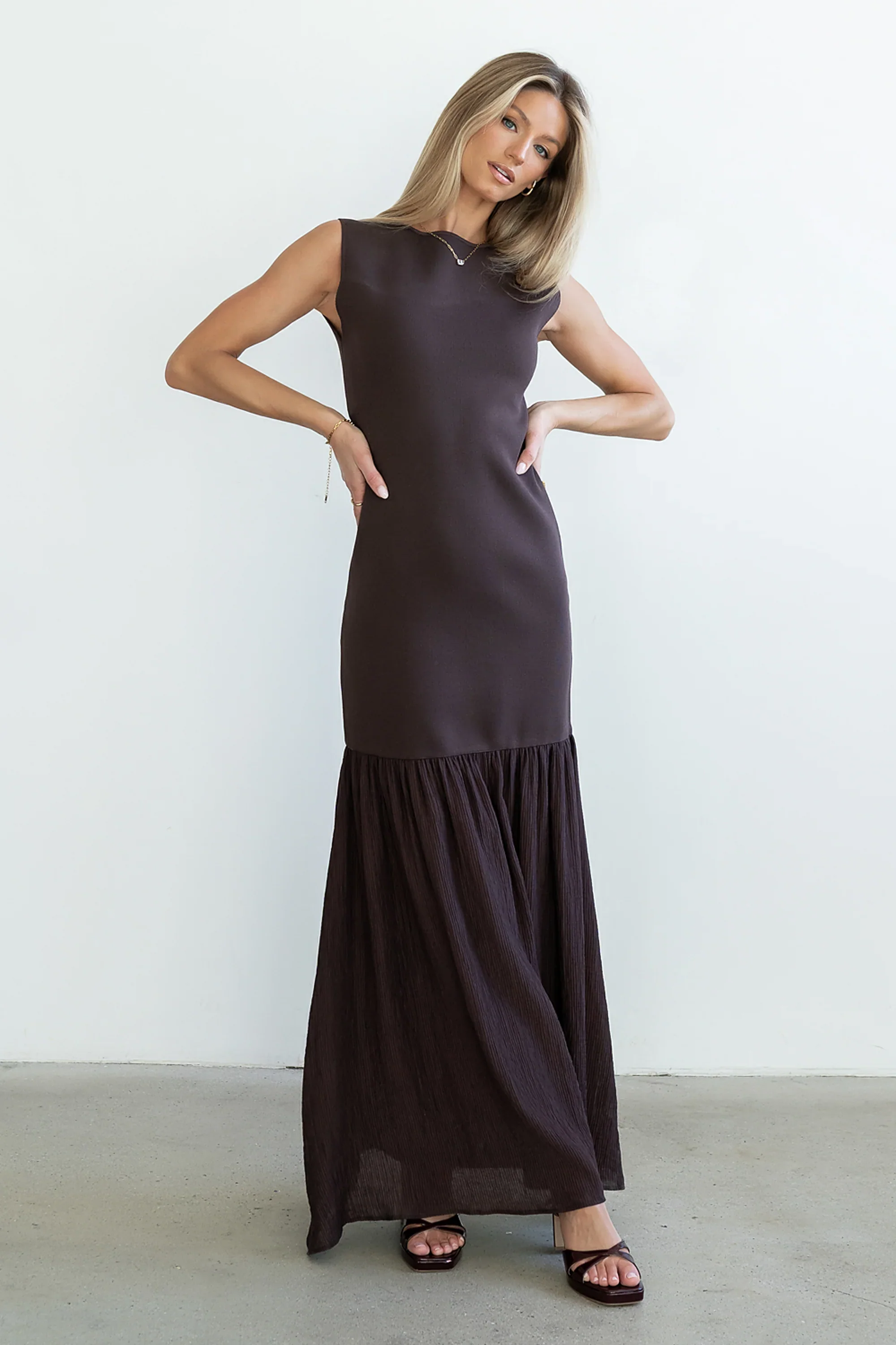 Lindsey Mermaid Maxi Dress in Brown