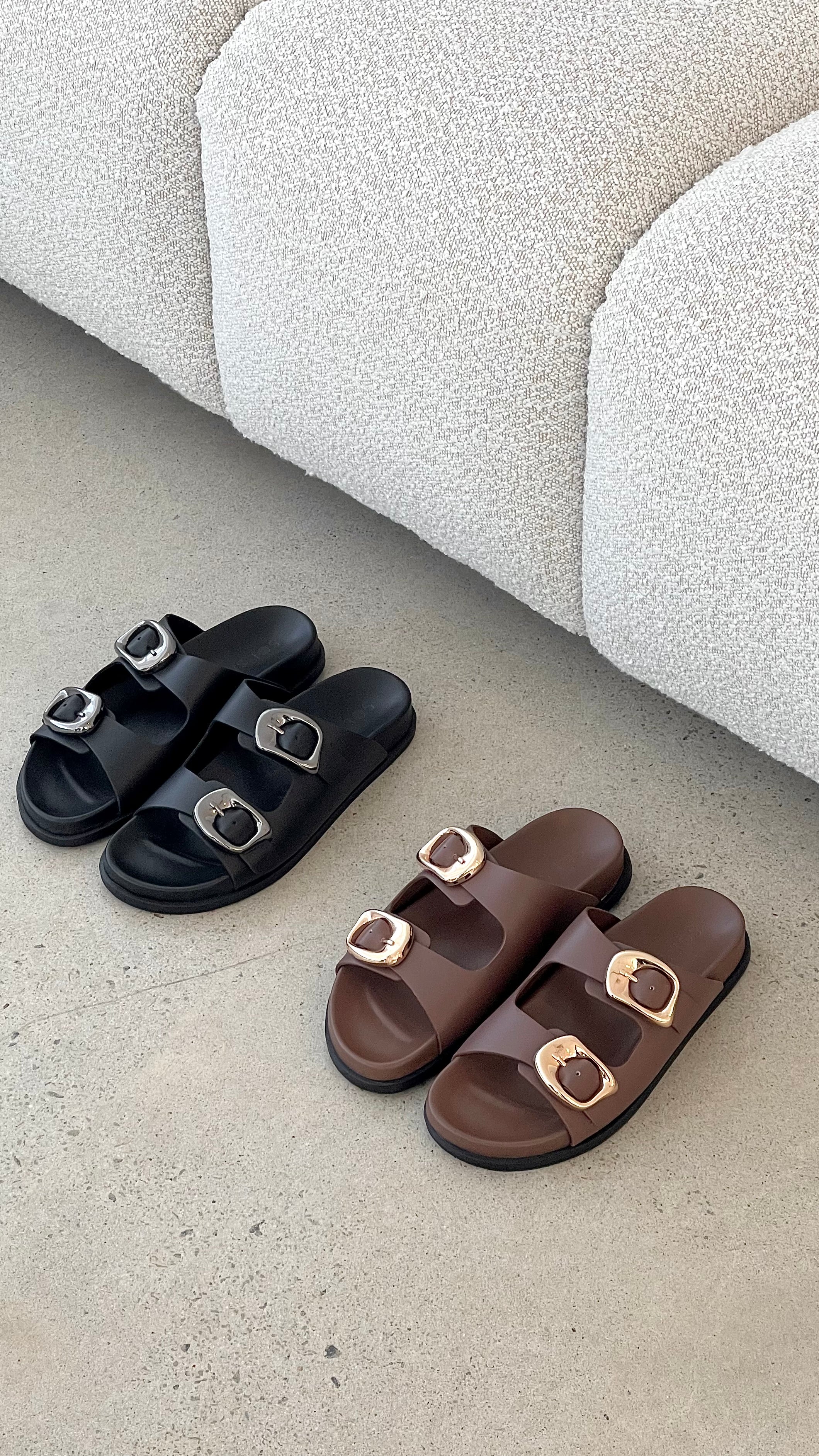 Sol Sana San Jose Footbed - Black / Silver - luluinthesky