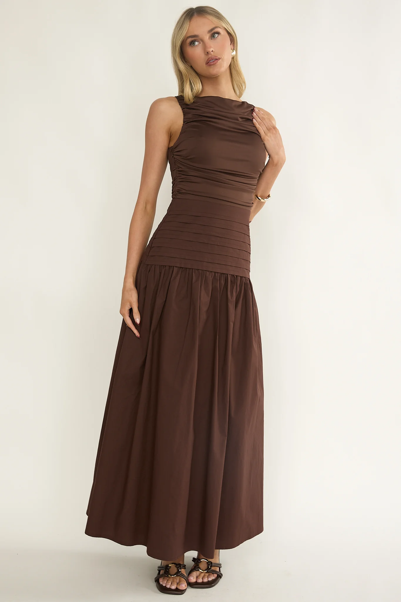 Dalayla Sleeveless Pintuck Maxi Dress Chocolate