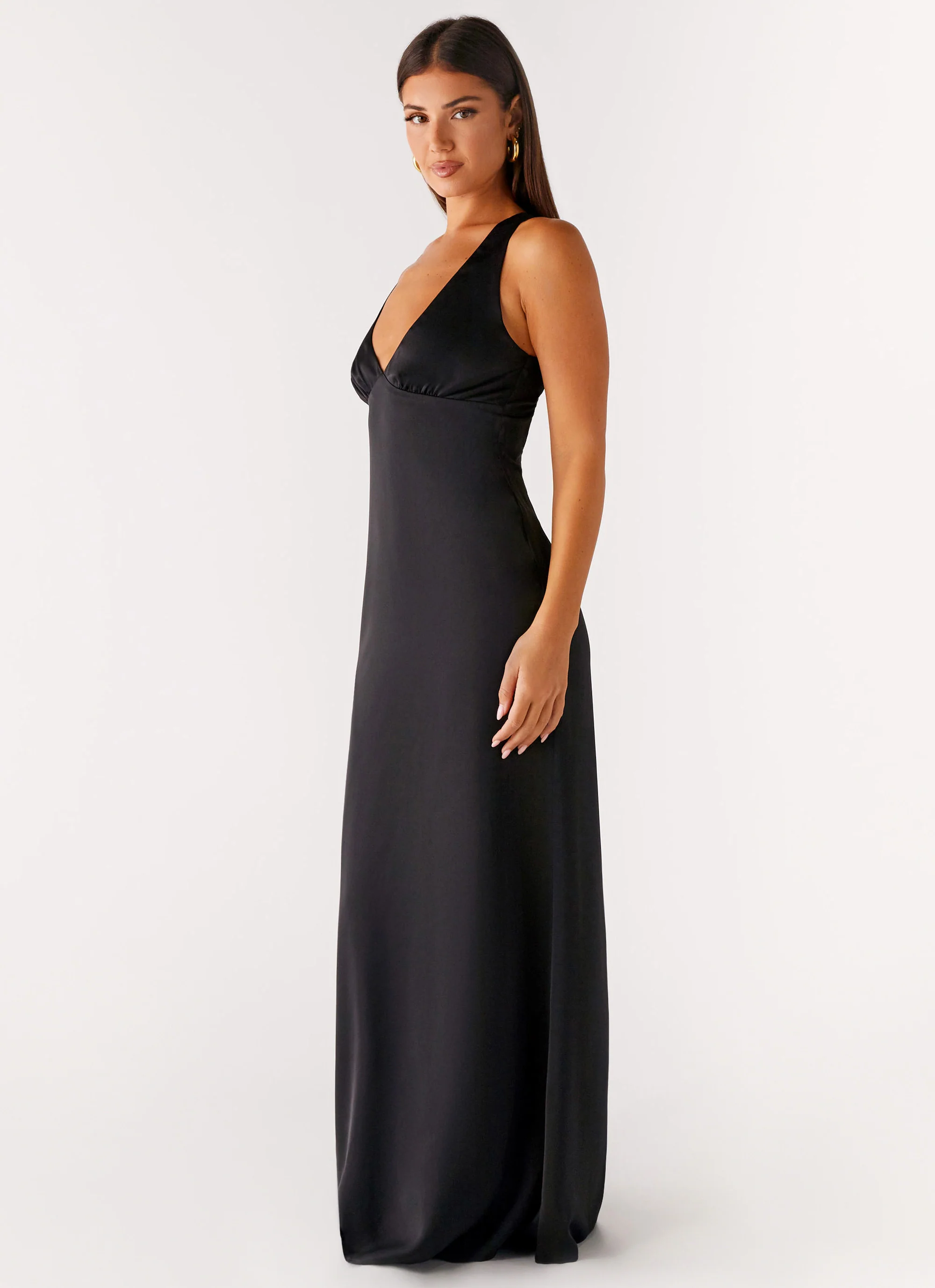 Desi Halterneck Maxi Dress - Black - luluinthesky