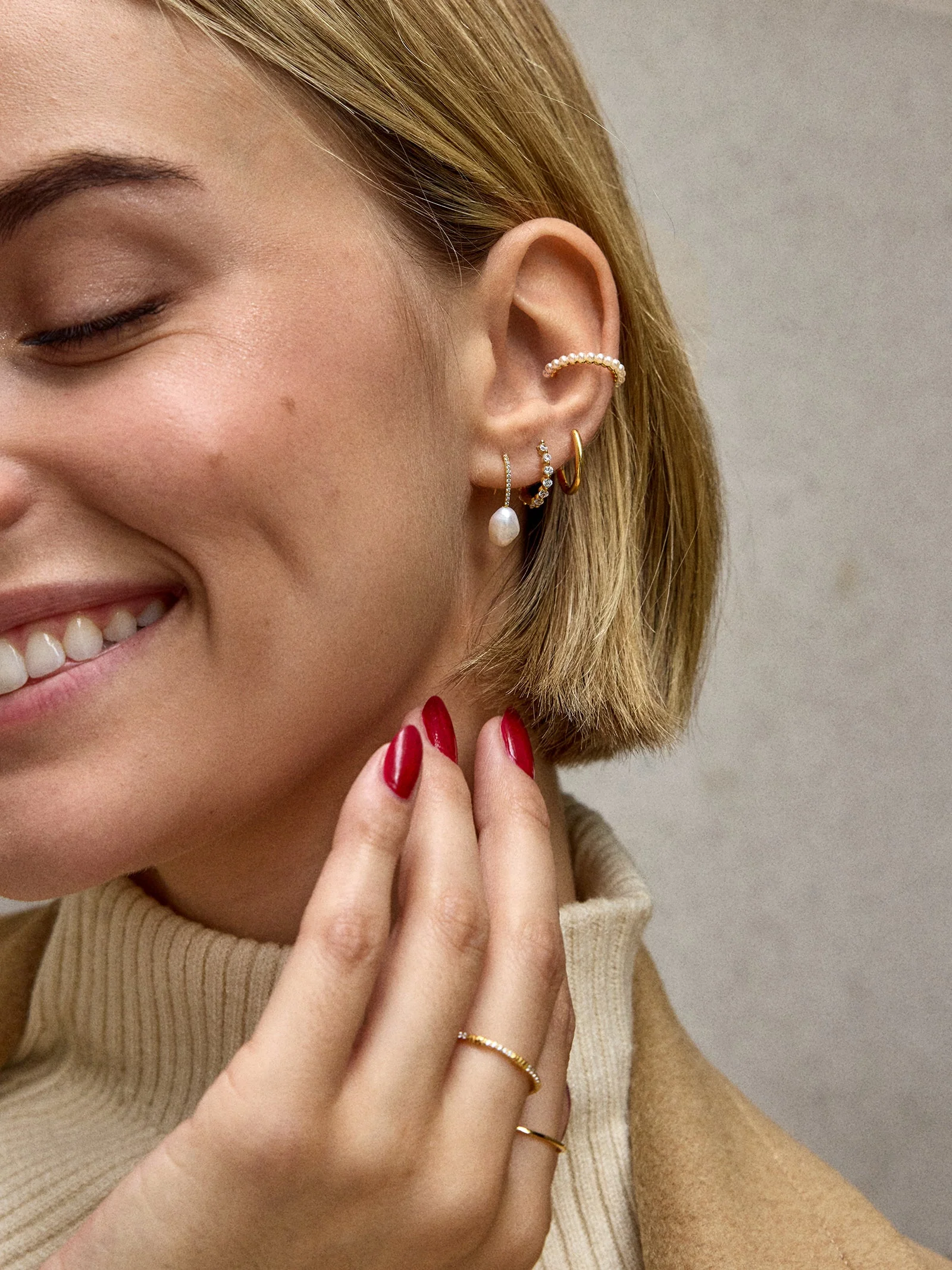 Sienna 18K Gold Pearl Ear Cuff - Gold/Pearl