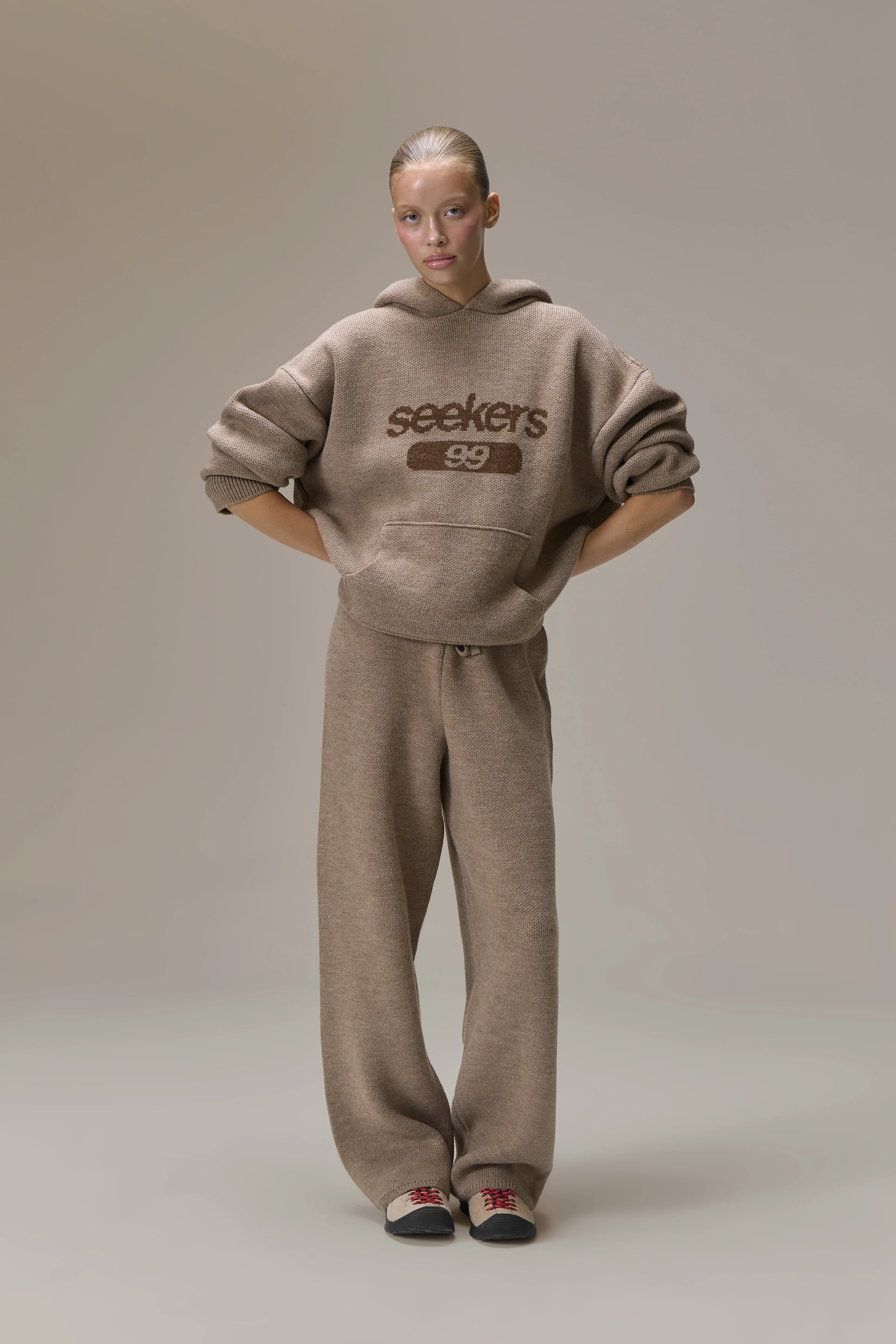 Seekers 99 Knit Hoodie in Soft Brown