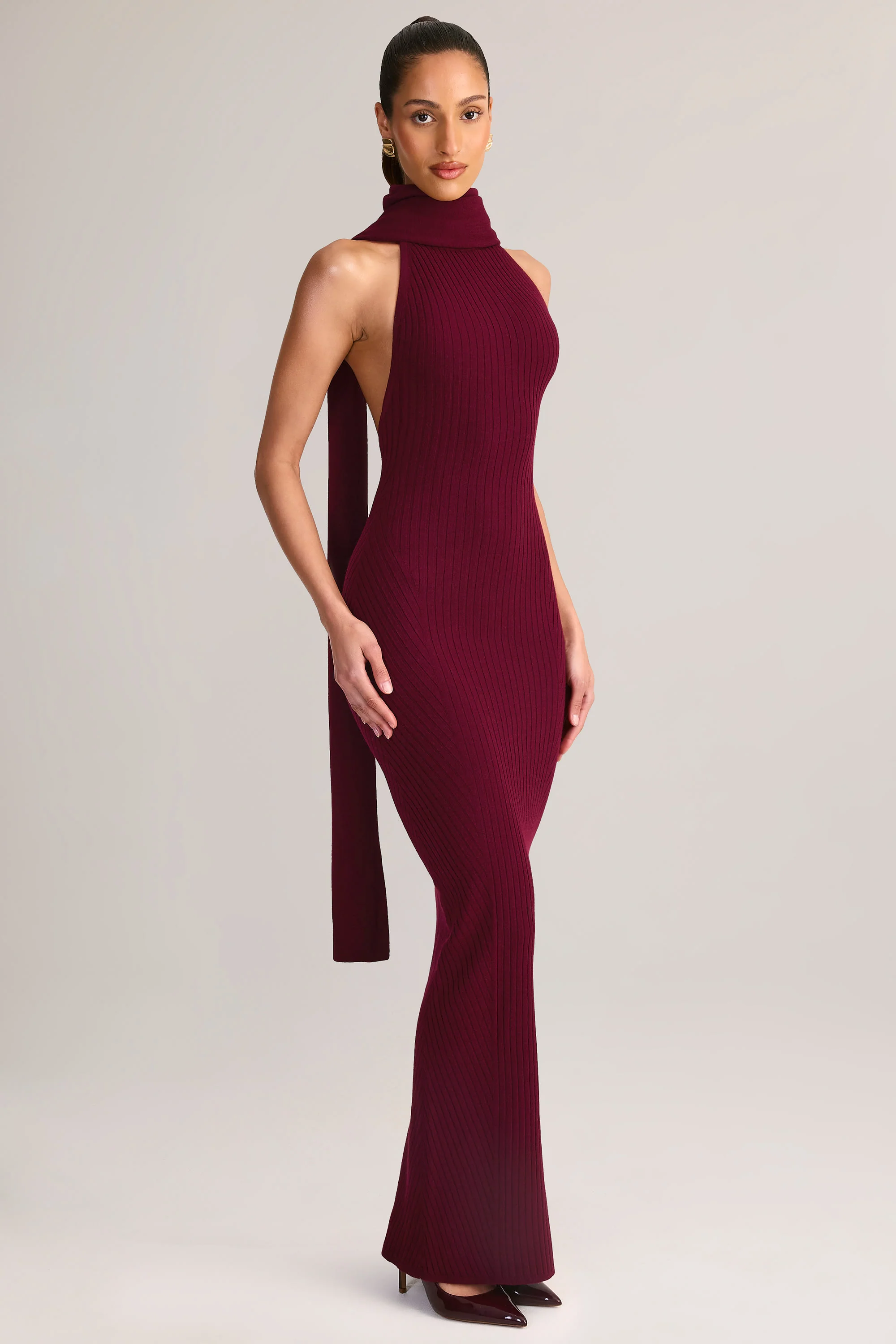 Rib-Knit Scarf-Detail Halterneck Maxi Dress in Wine