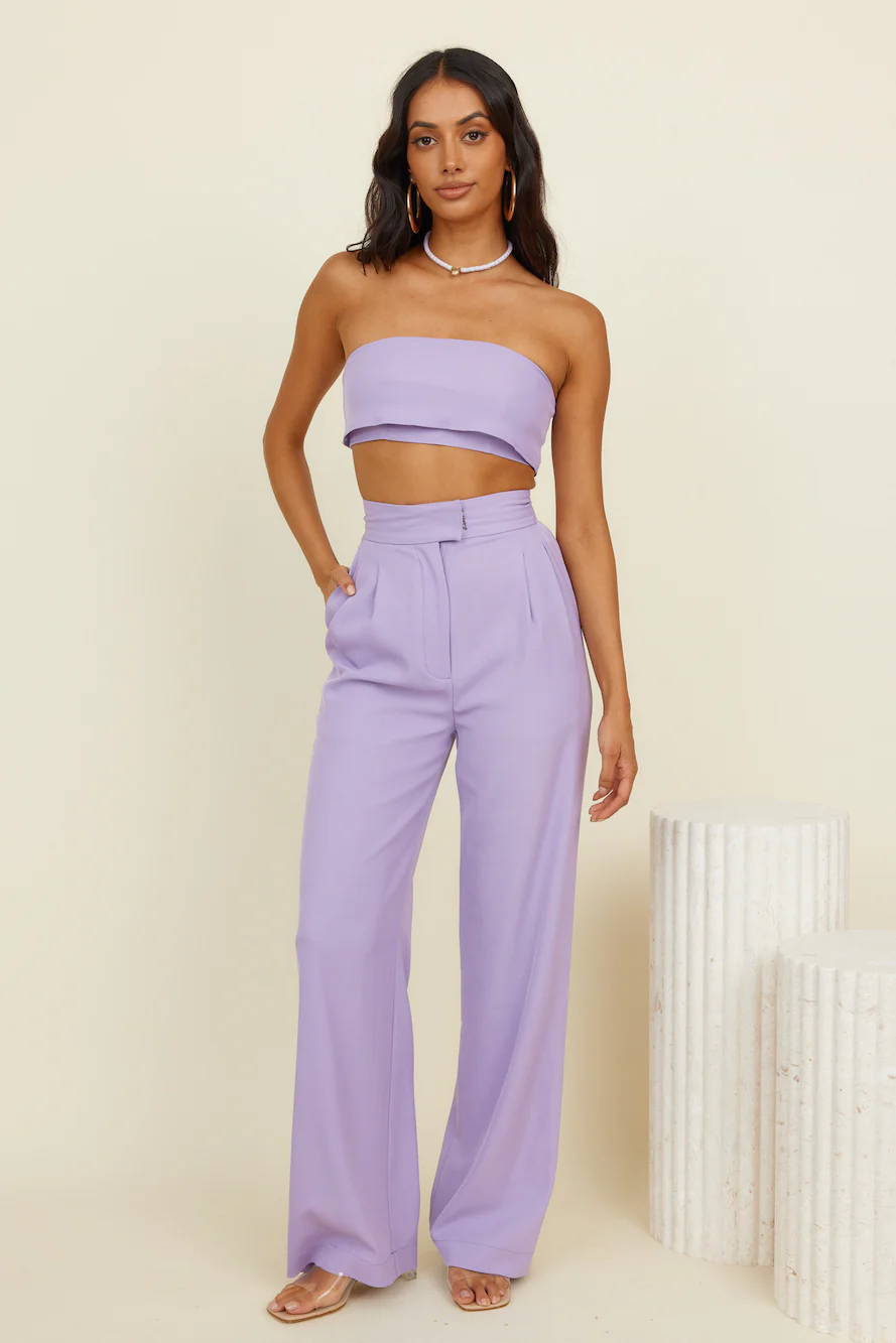 Solaris Crop Top Lilac
