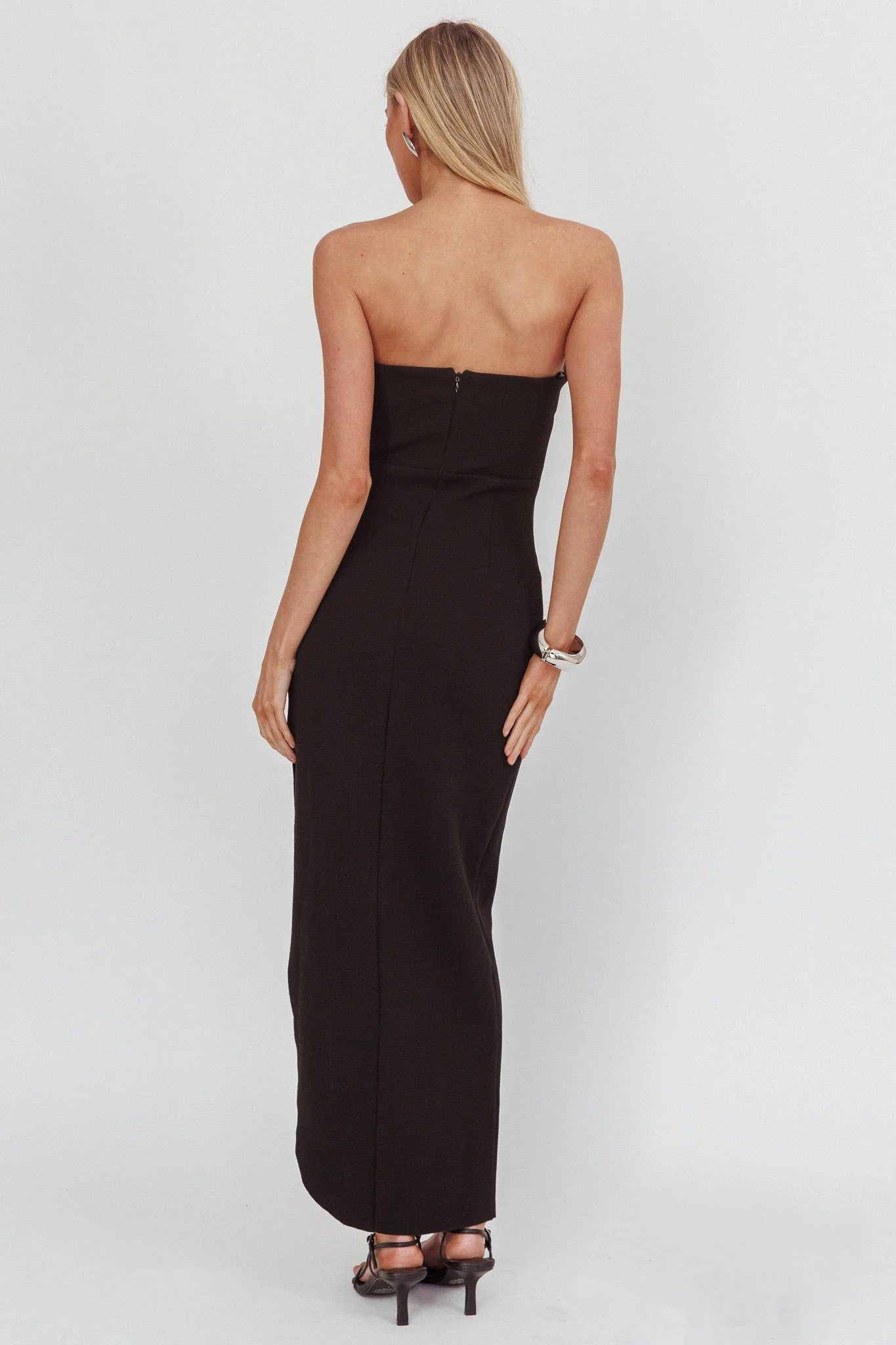 Maelie Sweetheart Neckline Pleated Bodice Maxi Dress Black
