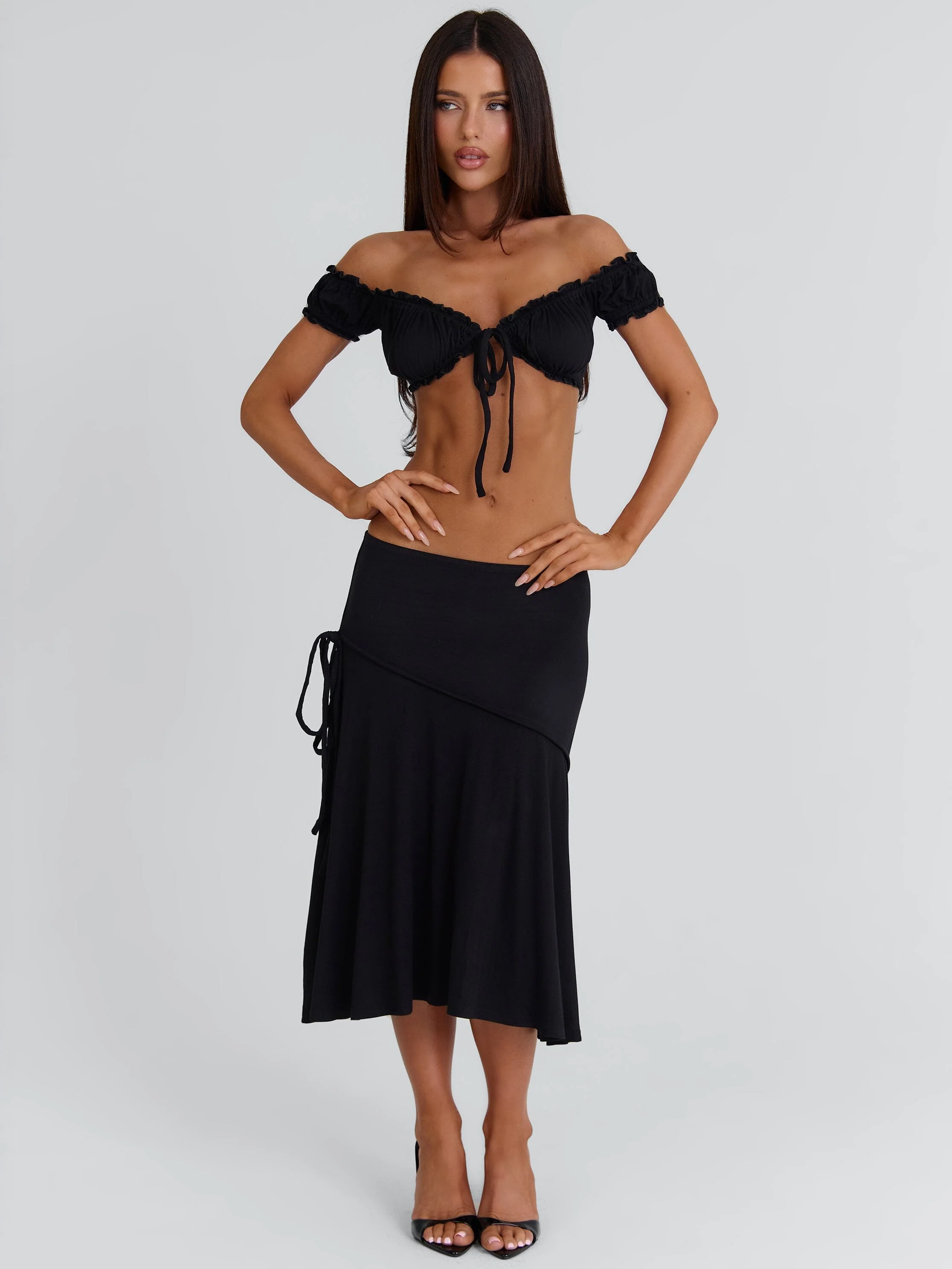 Arrielle Midi Skirt Black