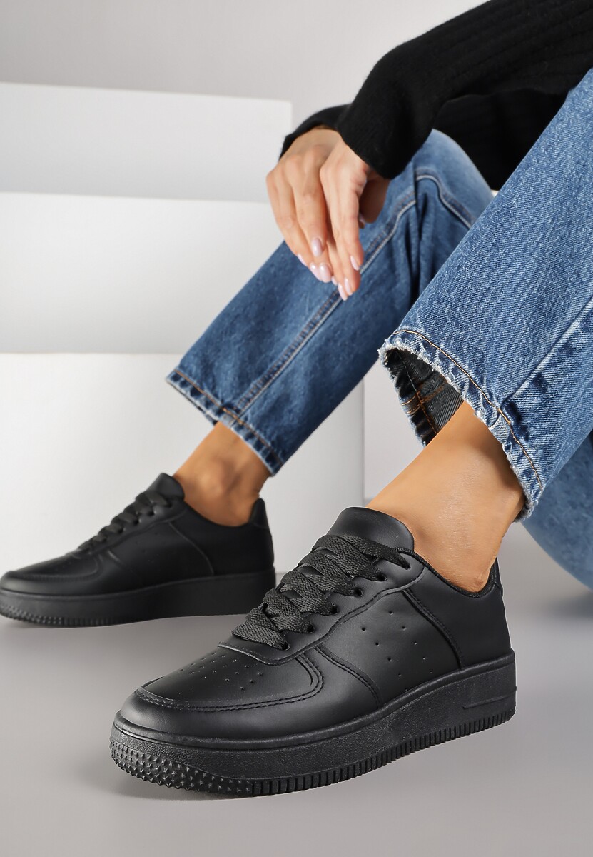 Czarne Sneakersy Sznurowane na Grubej Podeszwie Taleith