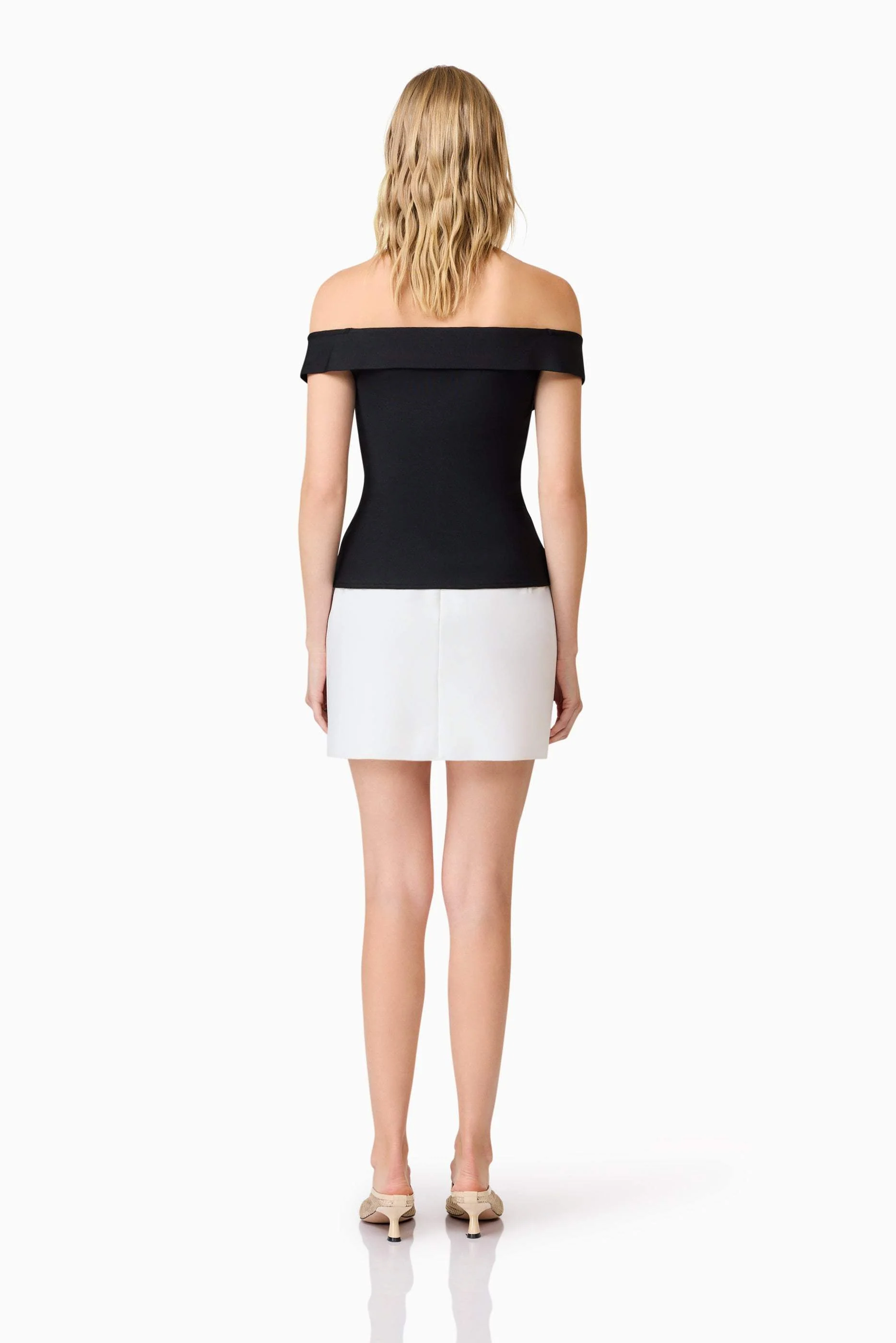 CURAAE Khloe Crepe Knit Top in Black