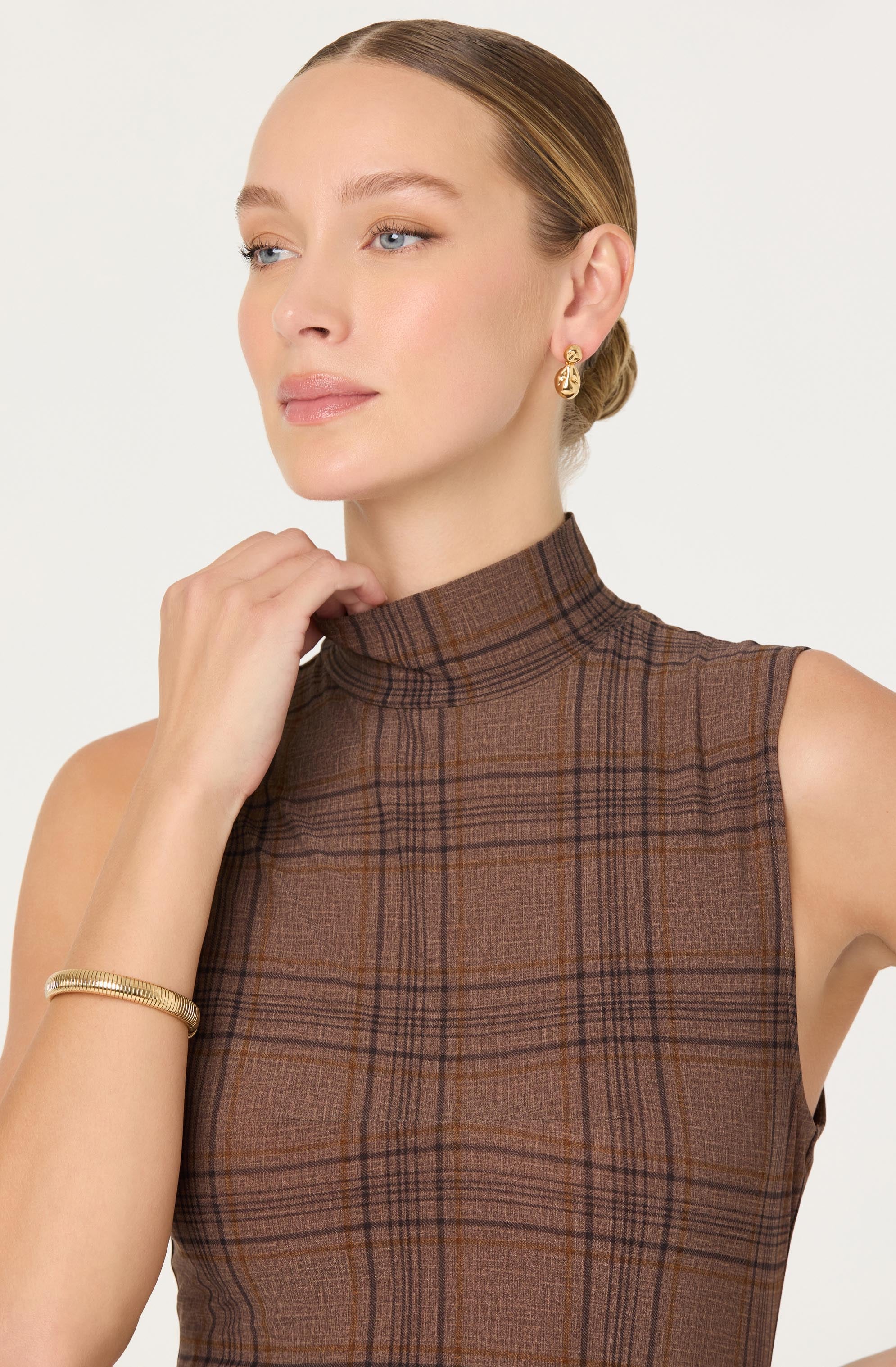 Leigha Mock-Neck Plaid Midi Dress - luluinthesky
