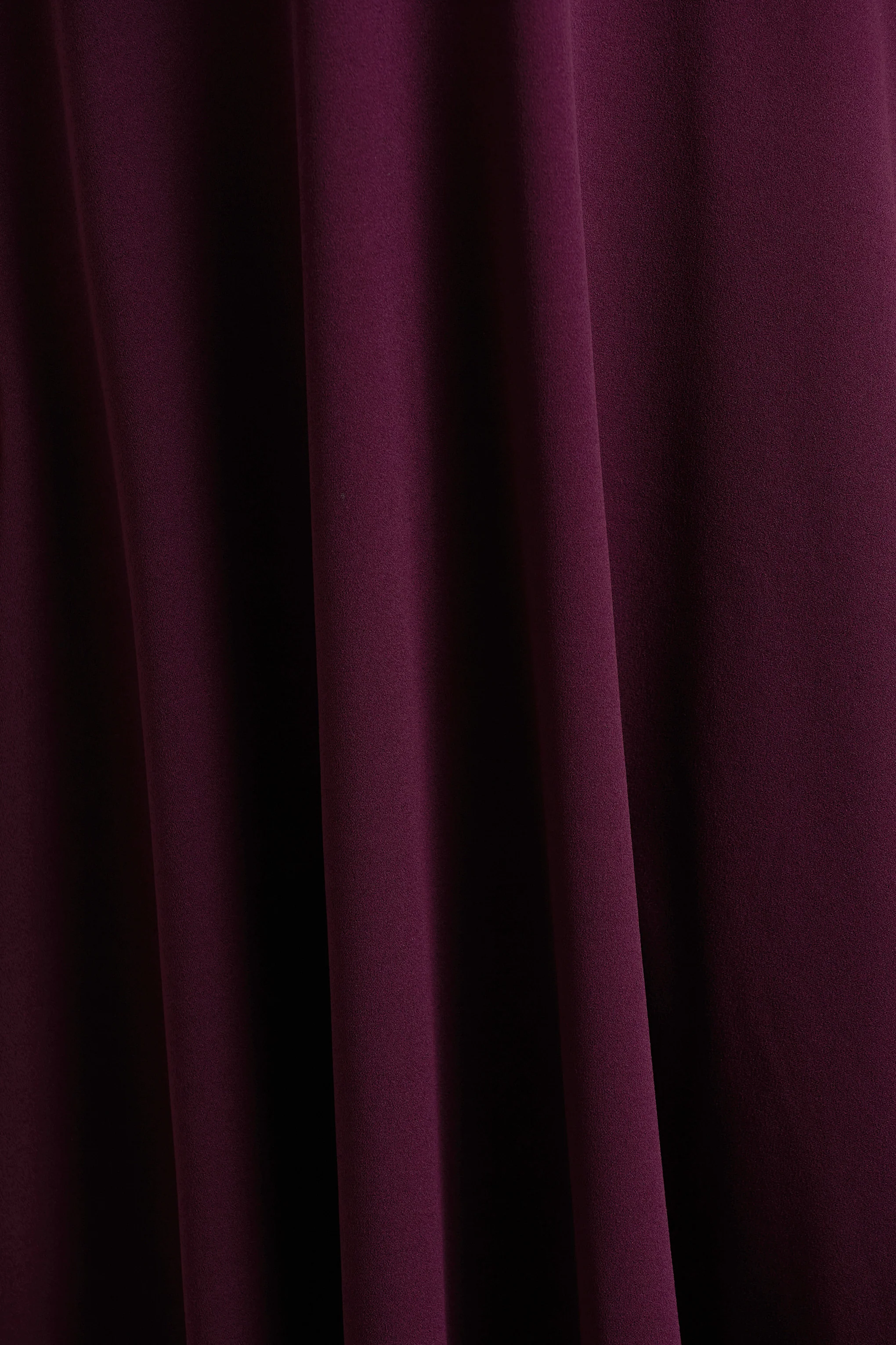Andromeda | Burgundy Sweetheart-Neck Midi Dress