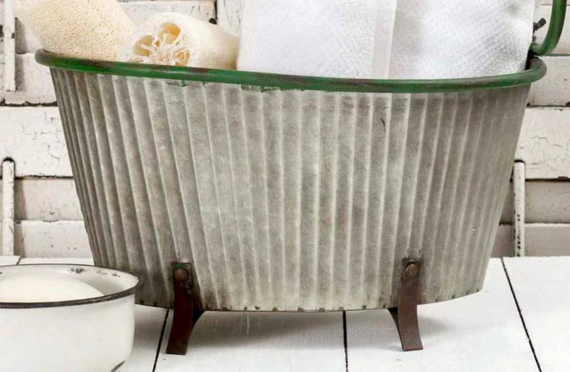 Galvanized Metal Garden Hose Tub