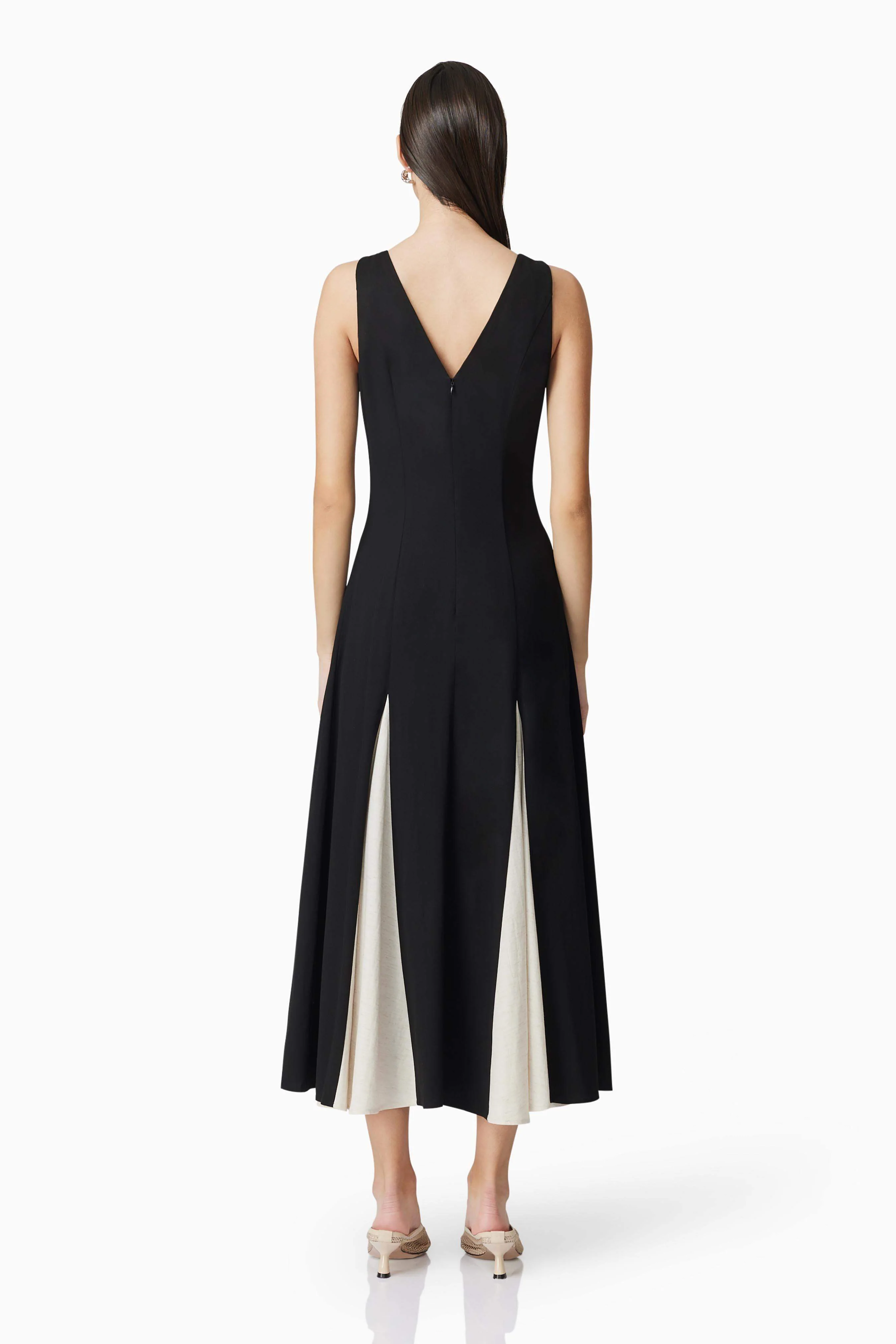 CURAAE Vera Midi Dress In Black & White