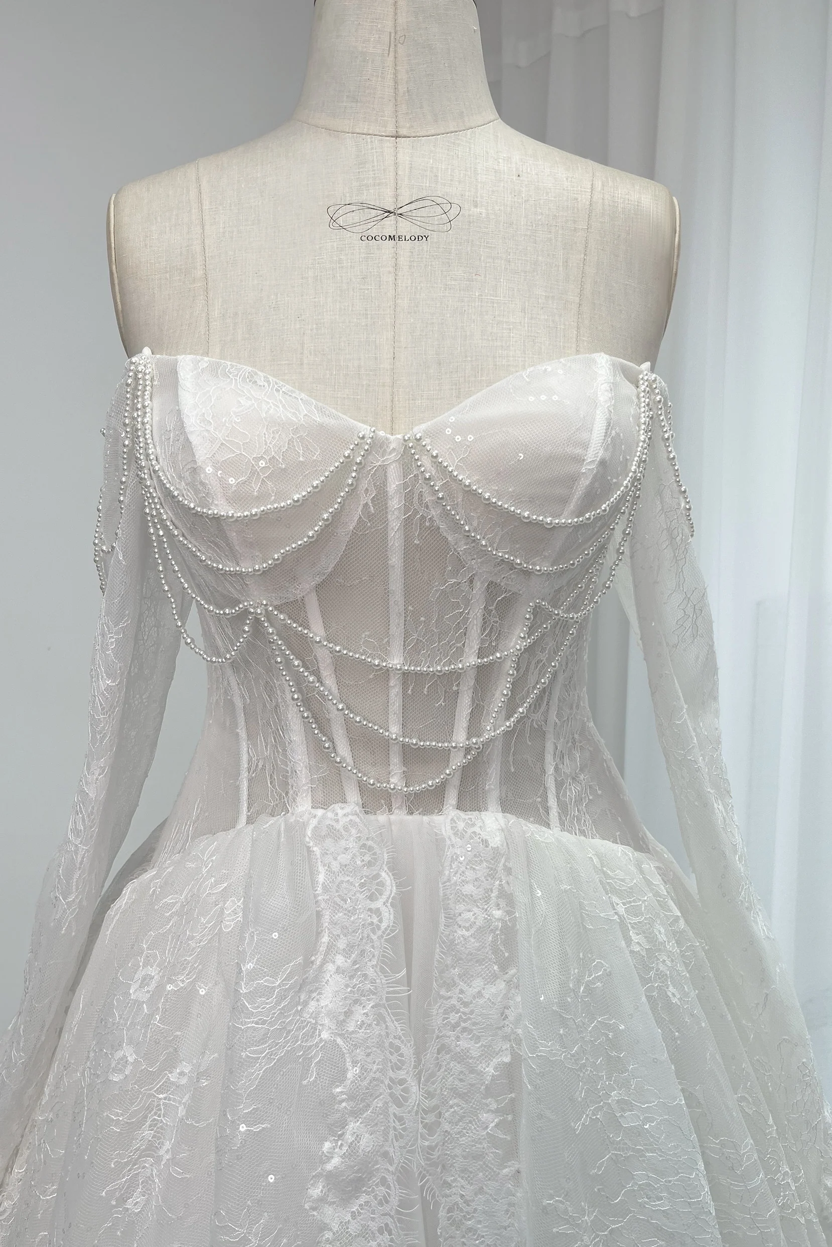 A-Line Chapel Train Sequined Lace Tulle Wedding Dress CW3351