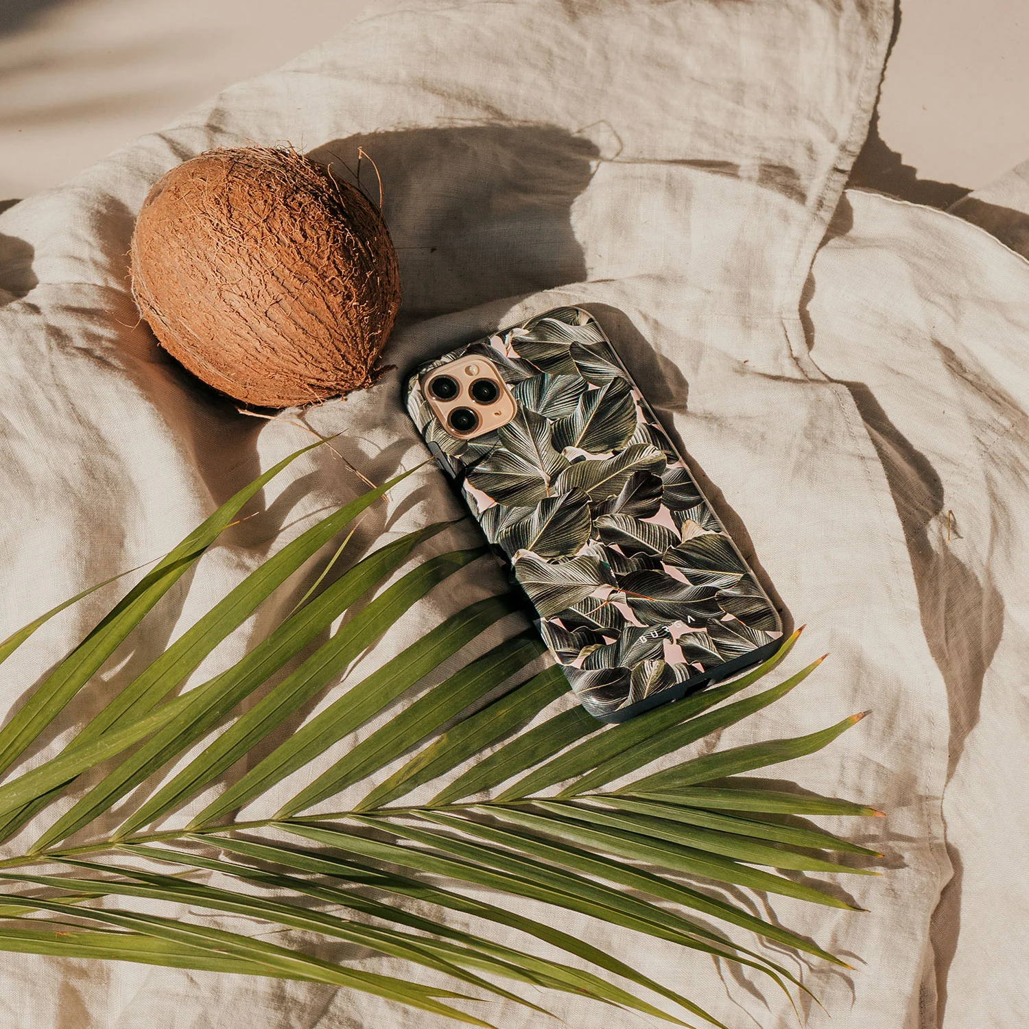 So Lush - Bannana Leaves iPhone 11 Pro Max ケース