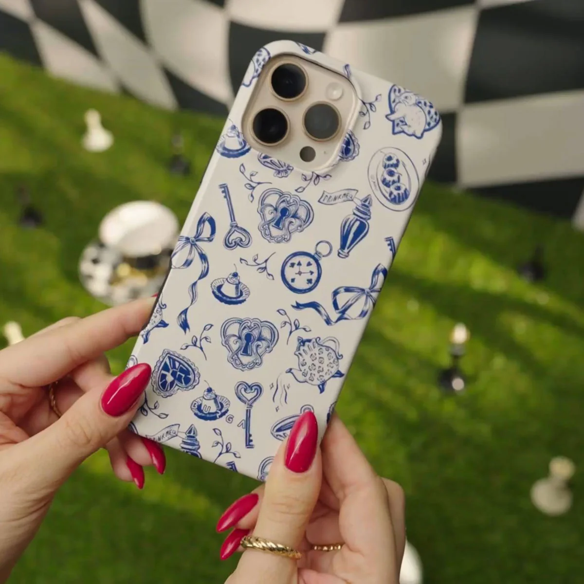 Tea Party - iPhone 12 Pro Max ケース
