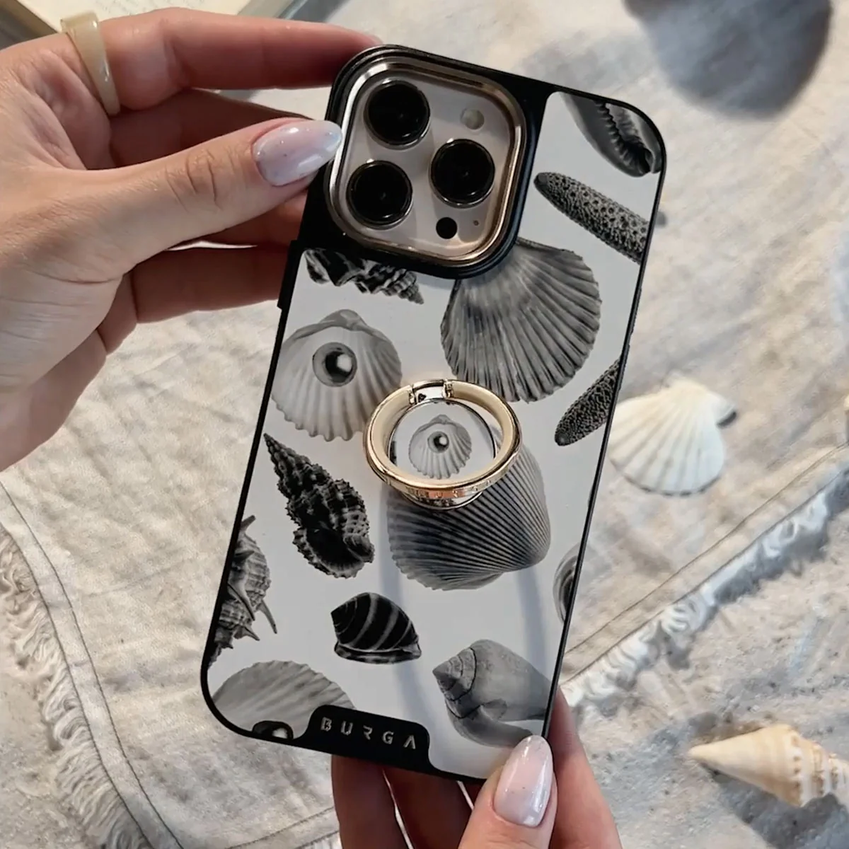 Shell Mosaic - iPhone 11 Pro ケース