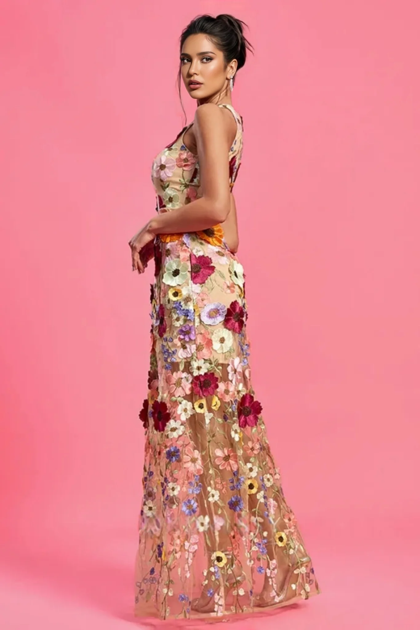 Hella Sleeveless Embroidery Flowers Maxi Dress
