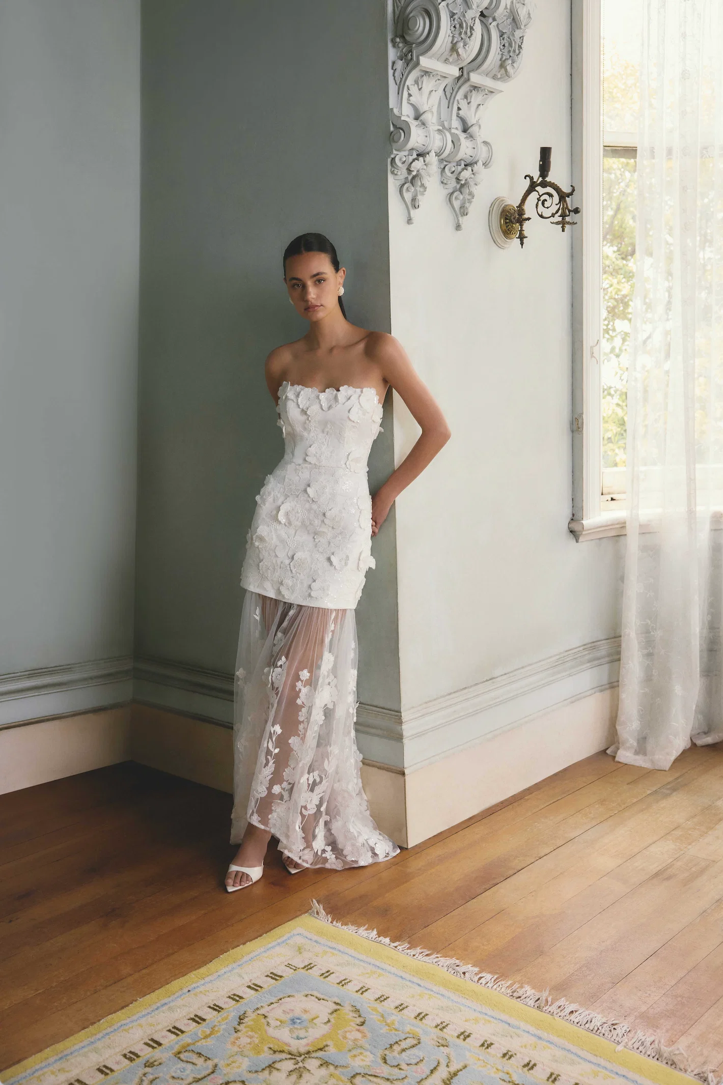 Lorina Sweetheart Gown in White - luluinthesky
