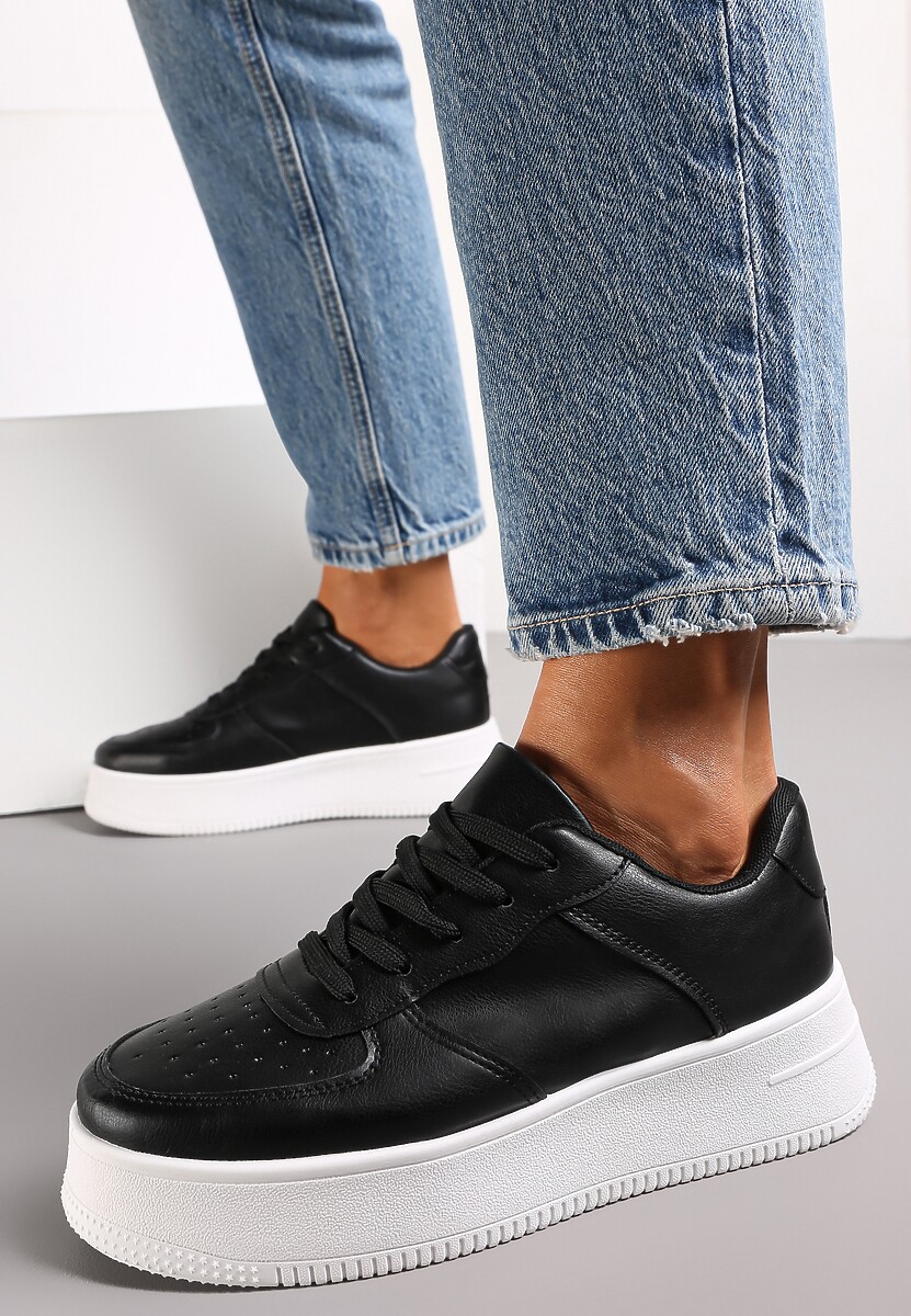 Czarne Sznurowane Sneakersy na Platformie z Bieżnikiem Arvilla