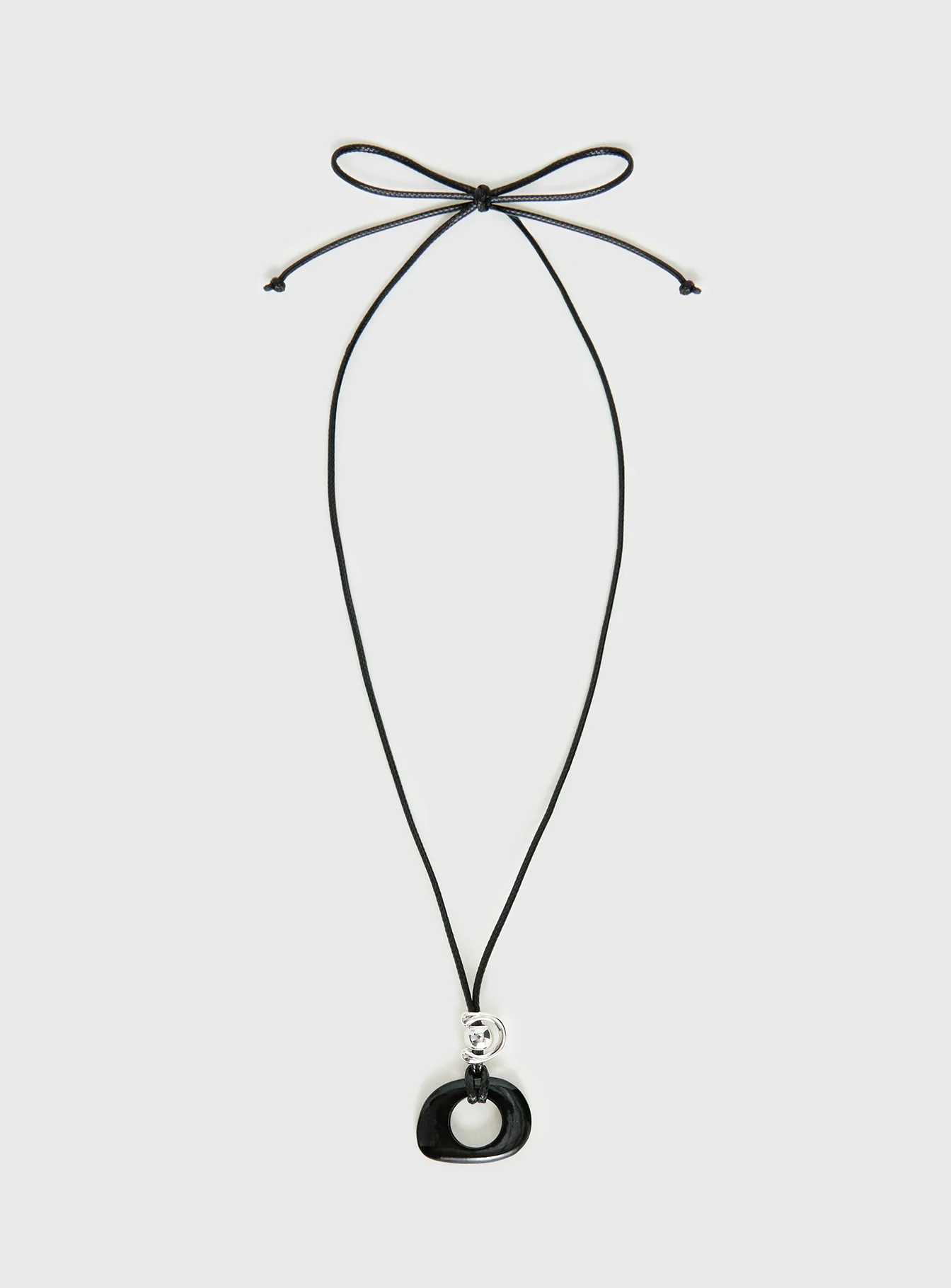 Static Romance Pendant Necklace Black