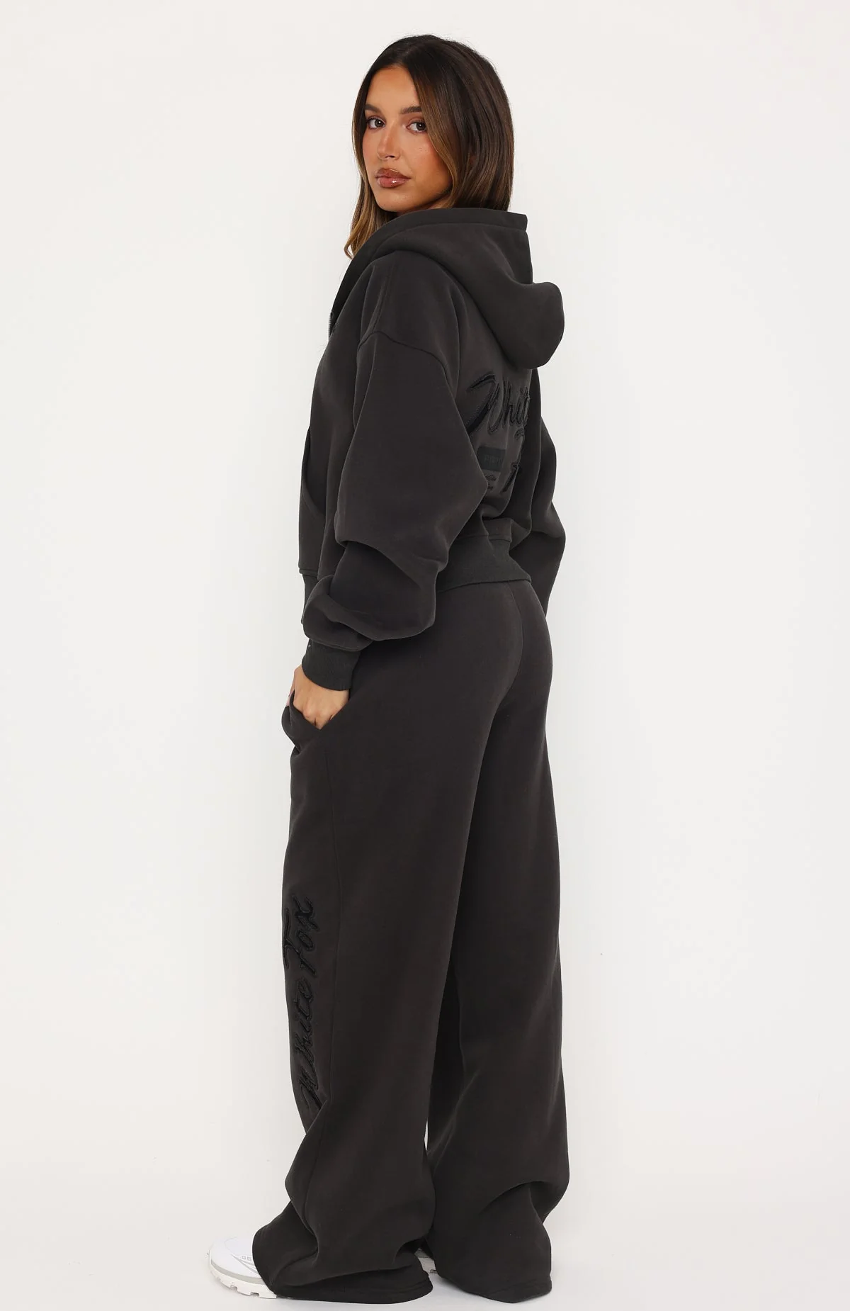 Studio 17 Willa Wide Leg Sweatpants Charcoal