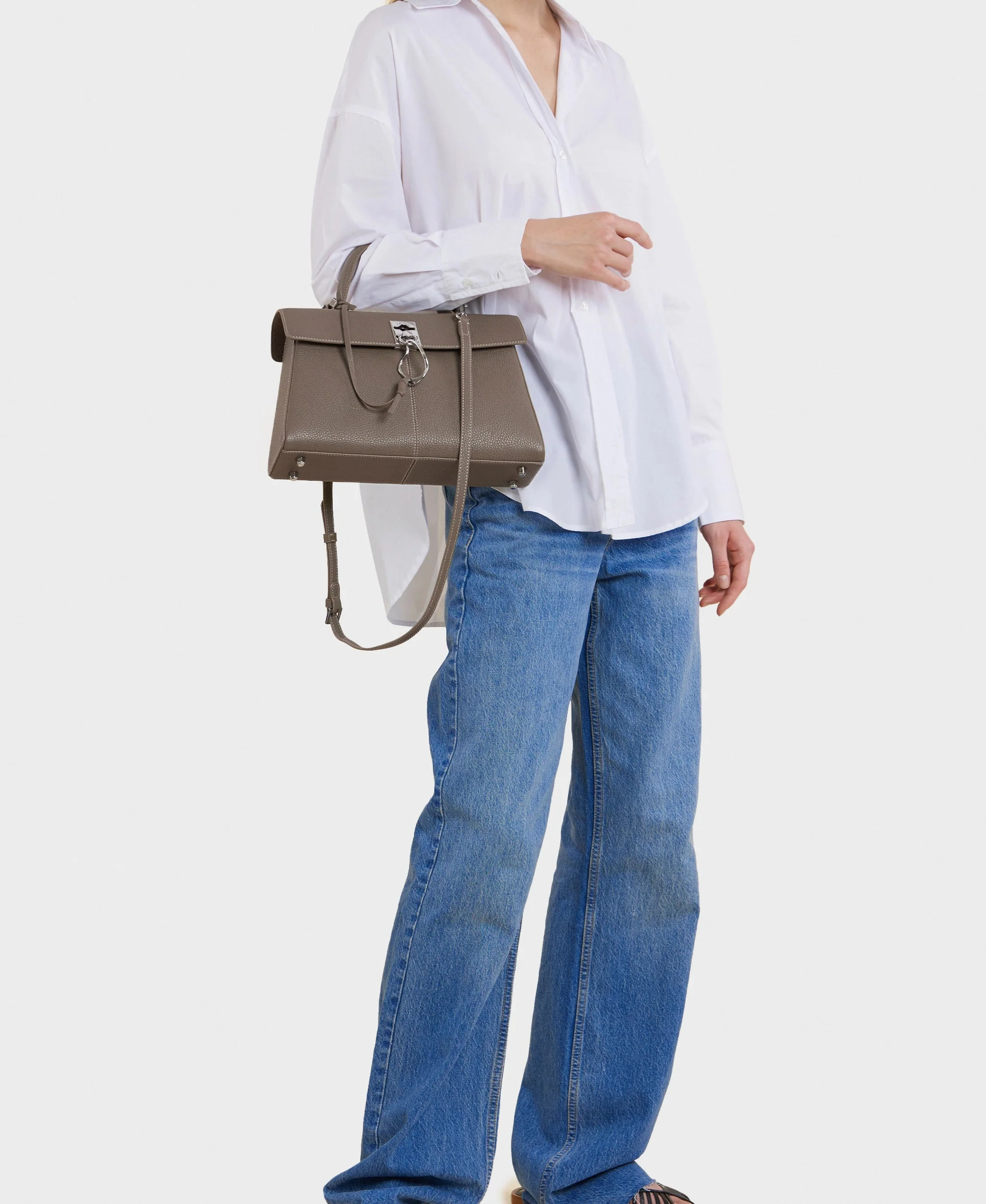 Stance Bag - Brownstone