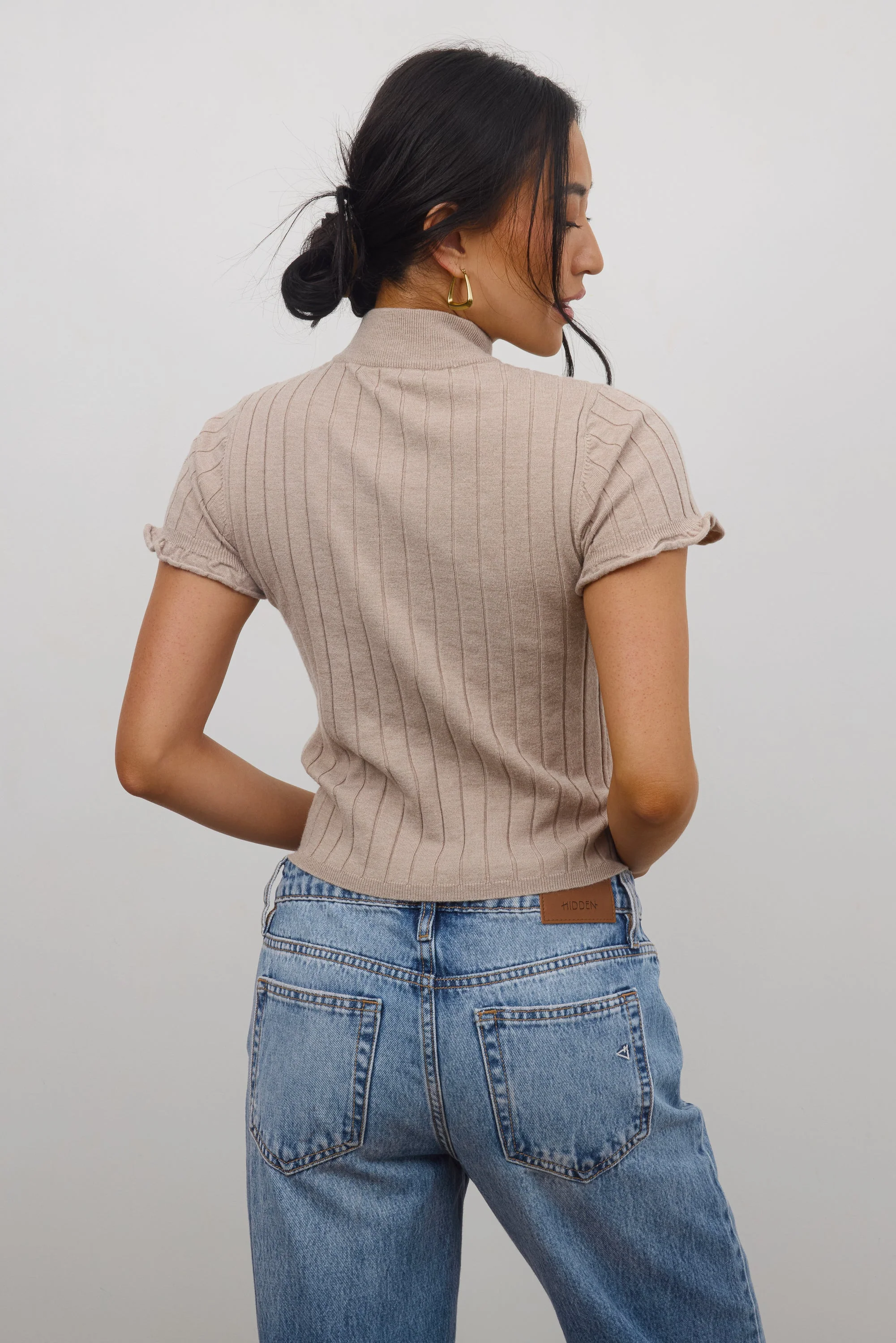 Amara Ribbed Top in Taupe