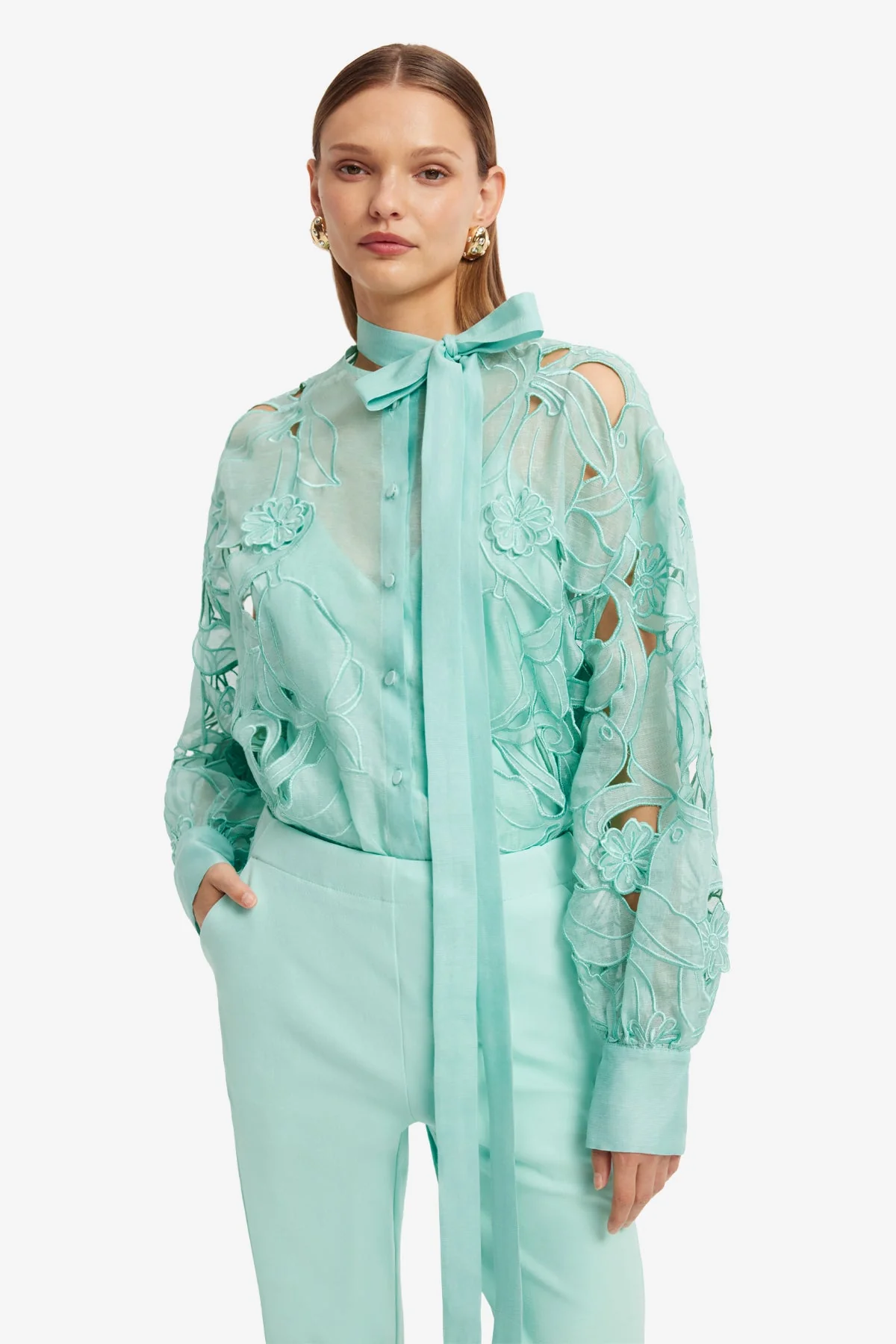 Elle Appliqué Blouse - Pale Turquoise