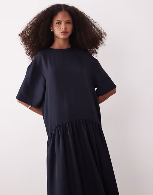 dropped waist t-shirt midi dress in navy - elegeleges