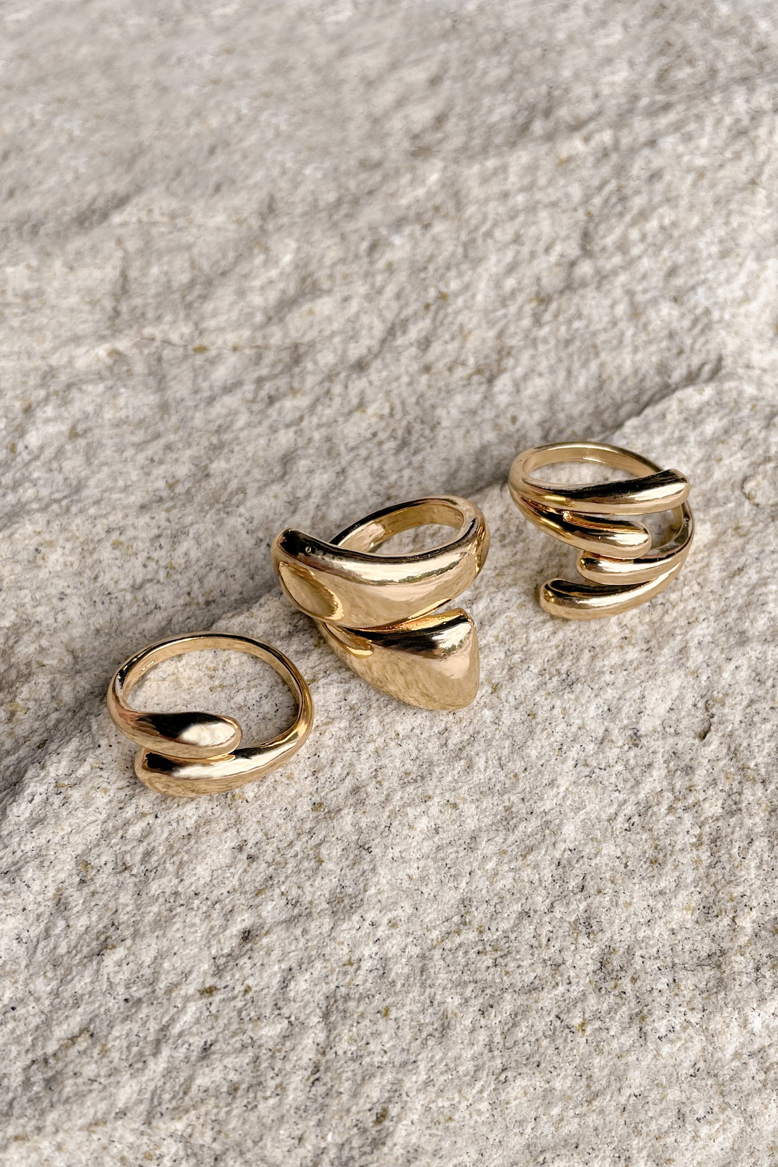 Tiyara Ring Set