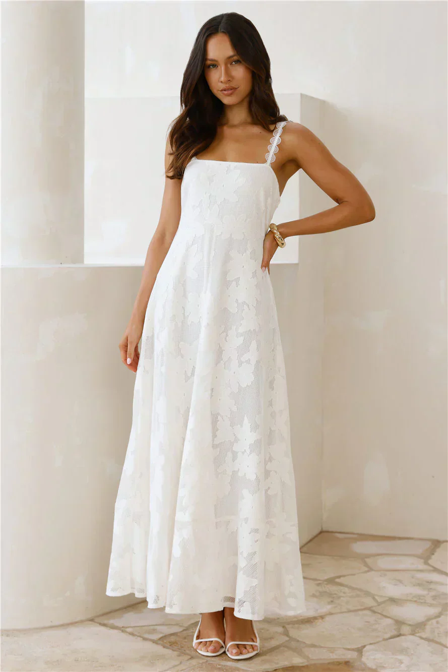 Soft Blossom Maxi Dress
