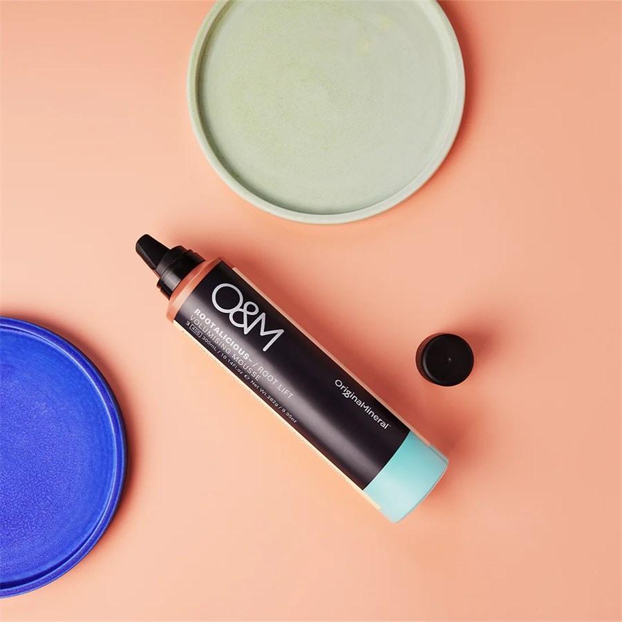 Original & Mineral Spraye do włosów Rootalicious Root Lift Volumising Mousse