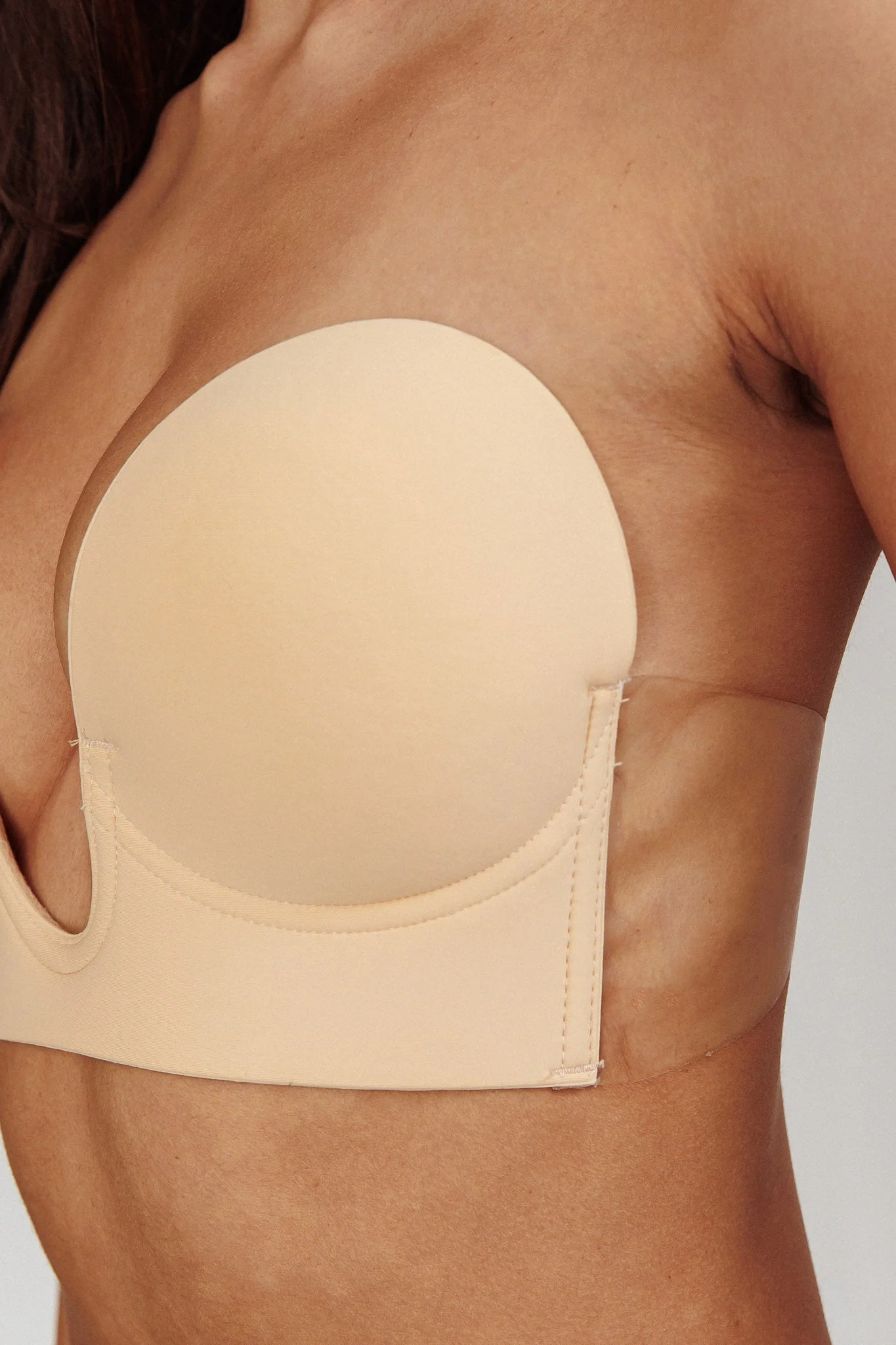 Orla U-Plunge Backless Adhesive Bra Nude