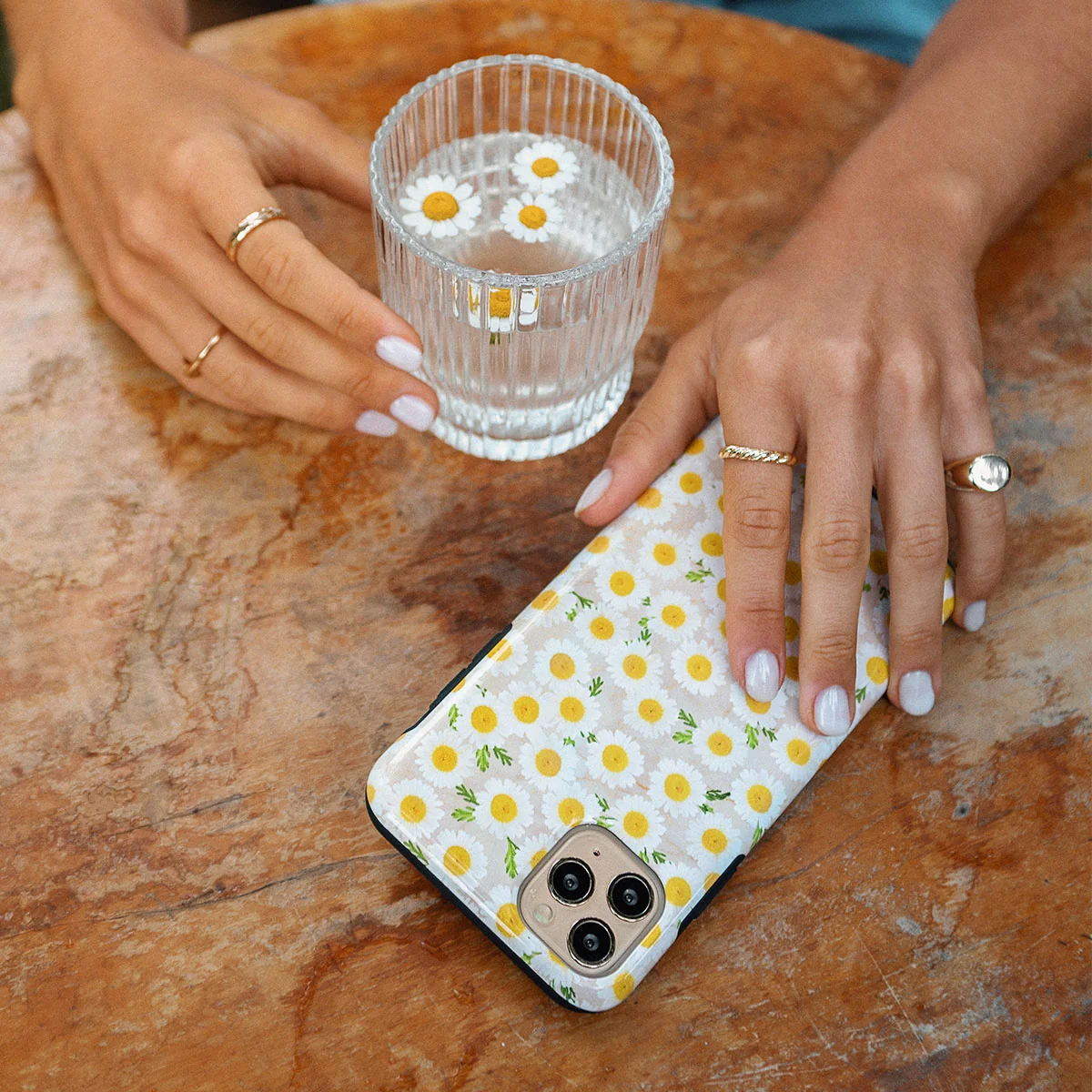 Pure Bliss - Daisy iPhone 11 Pro ケース