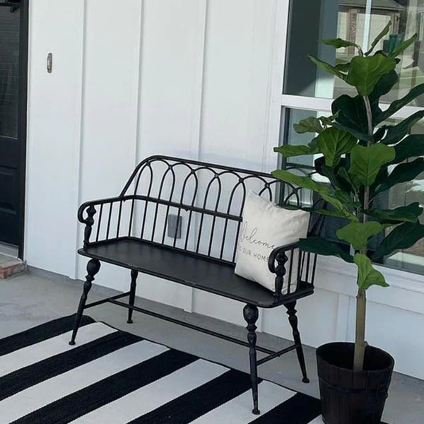 Black Metal High Back Bench