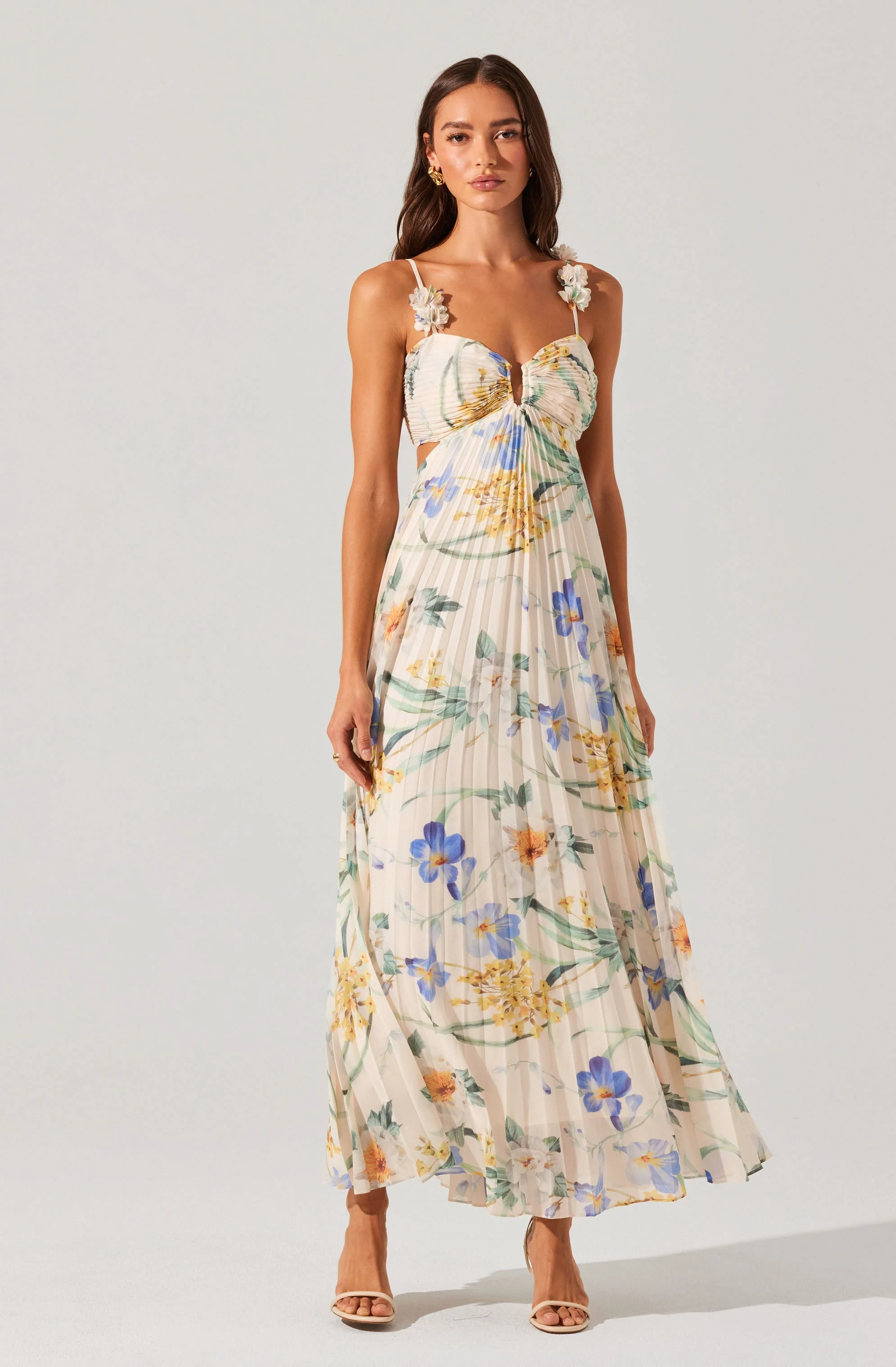 Emese Floral Pleated Maxi Dress
