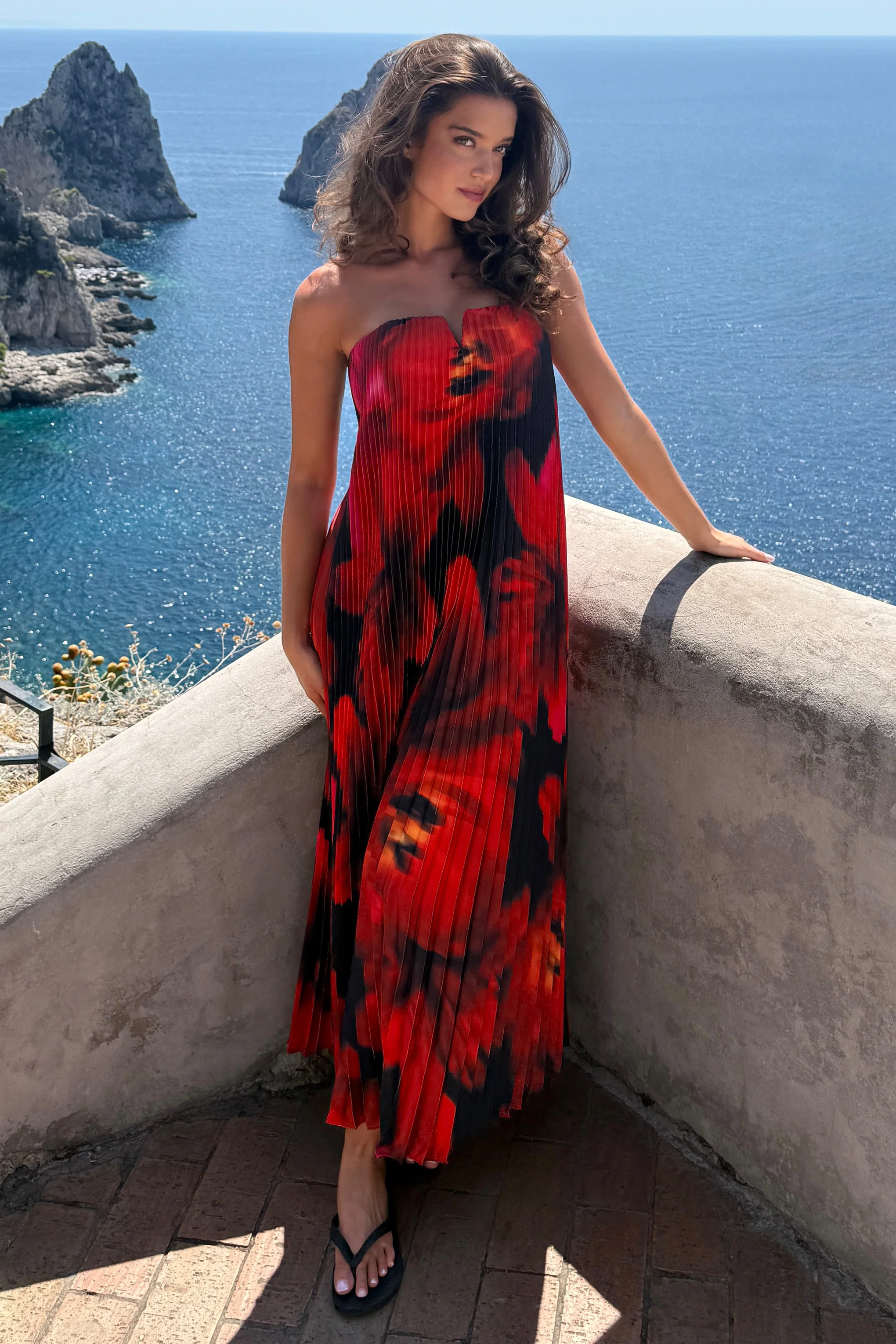Bergamot | Black And Red Floral Print Satin Sweetheart Maxi Dress