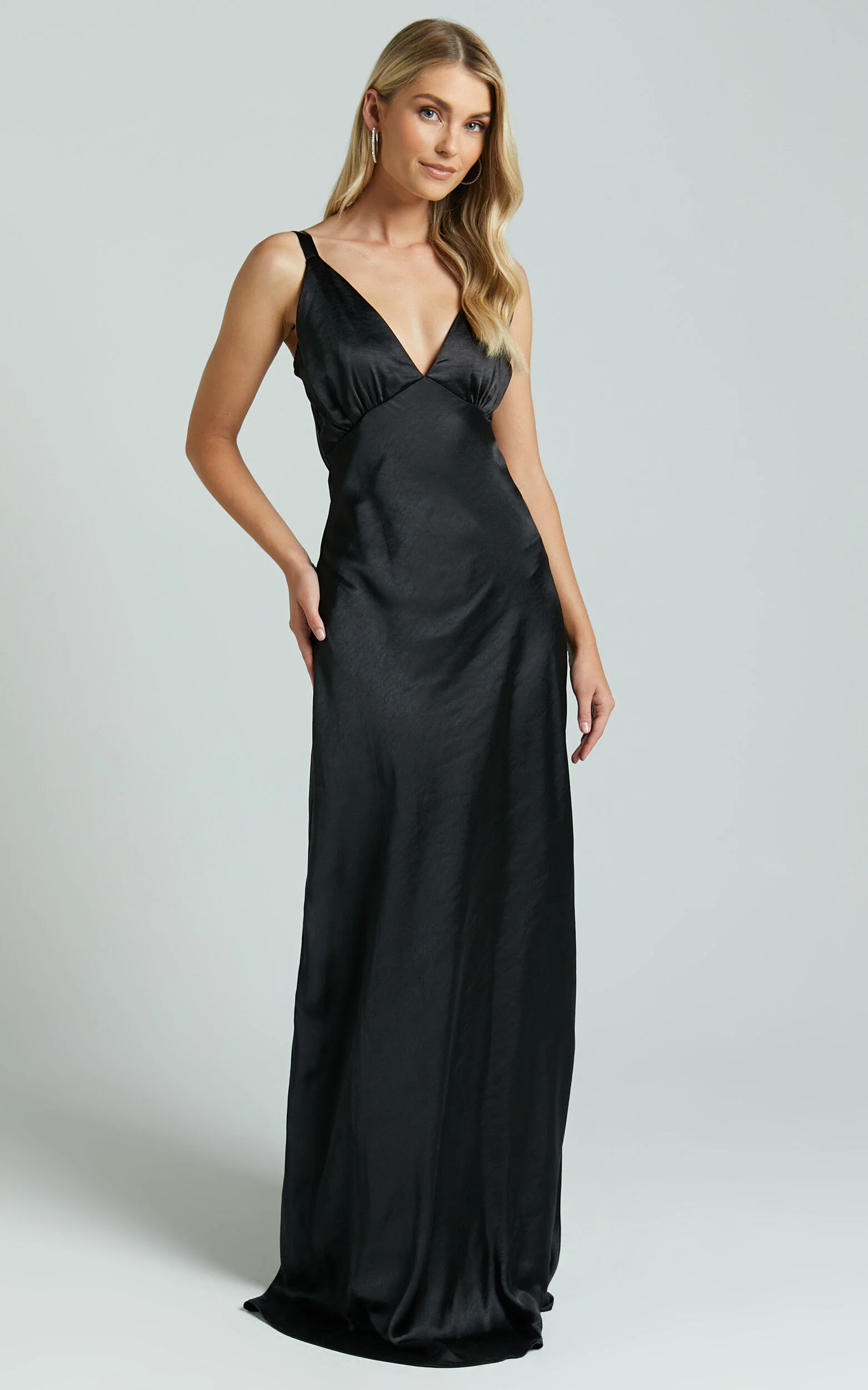 Anjorie Maxi Dress - Plunge Neck Wide Strap Sleeveless Slip in Black