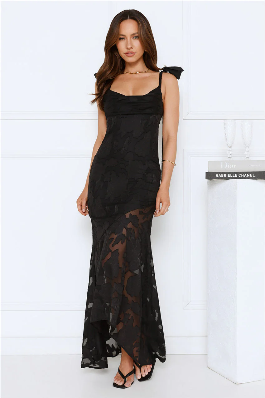 Enchanted Empire Maxi Dress Black - luluinthesky