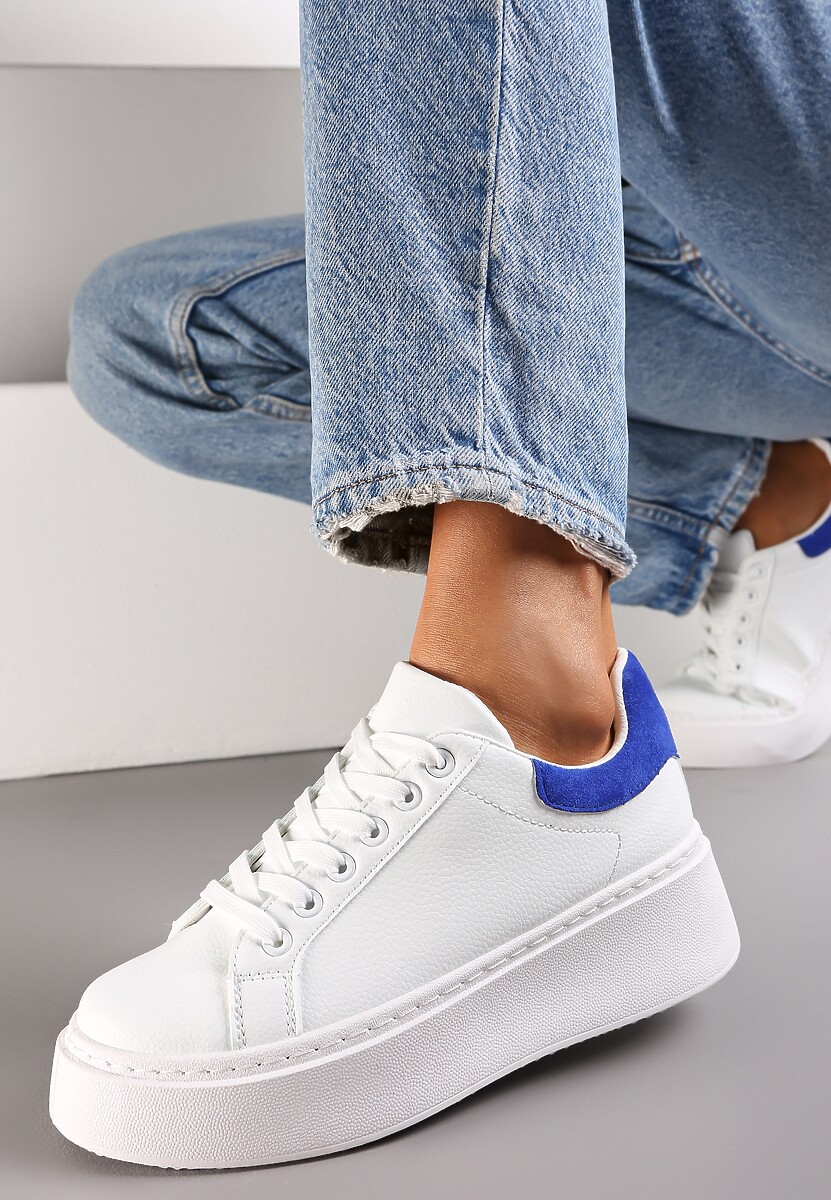 Biało-Niebieskie Sneakersy z Kolorowym Zapiętkiem na Platformie Sirendia